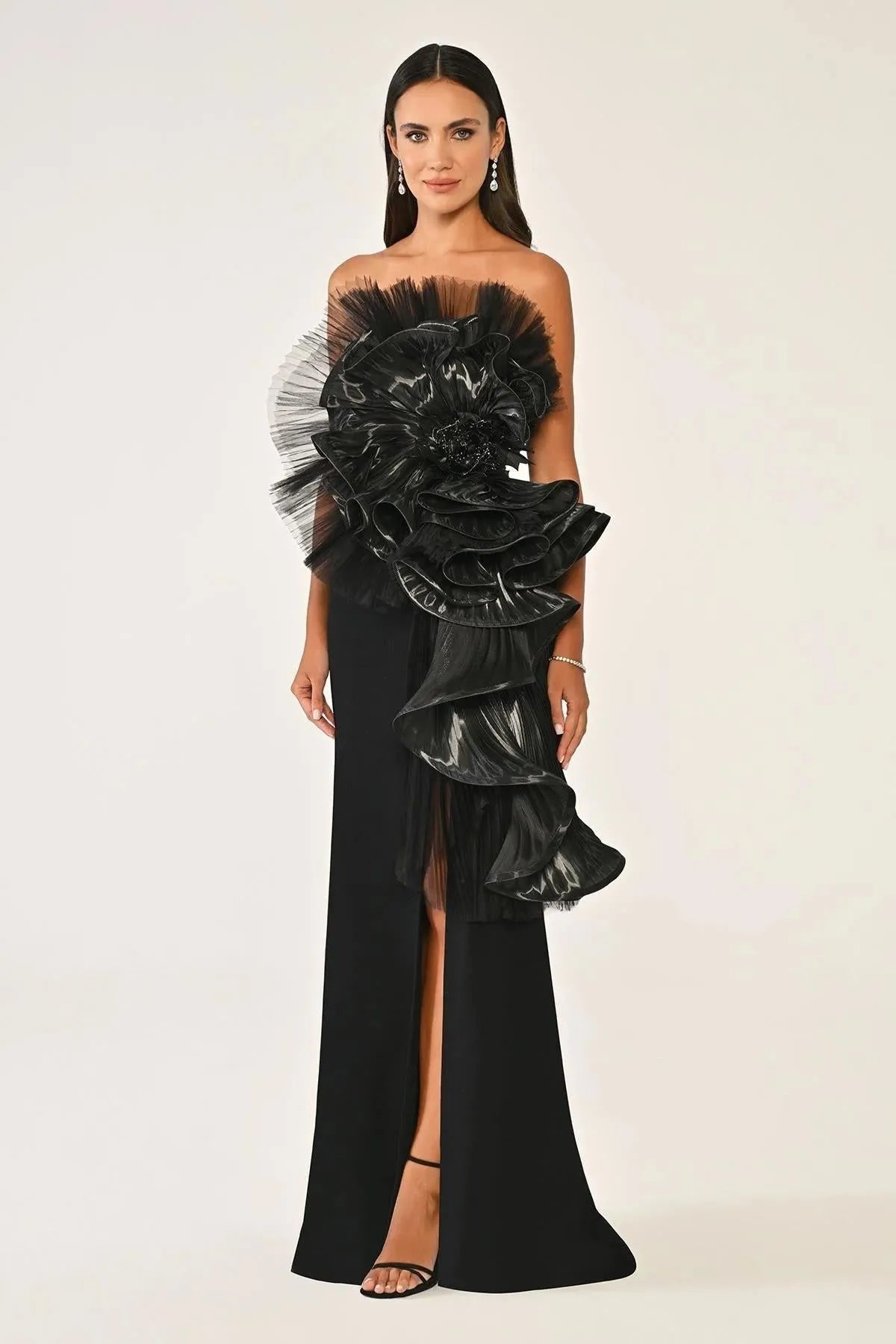Strapless Pleated Accessory Crepe Long Evening Dress