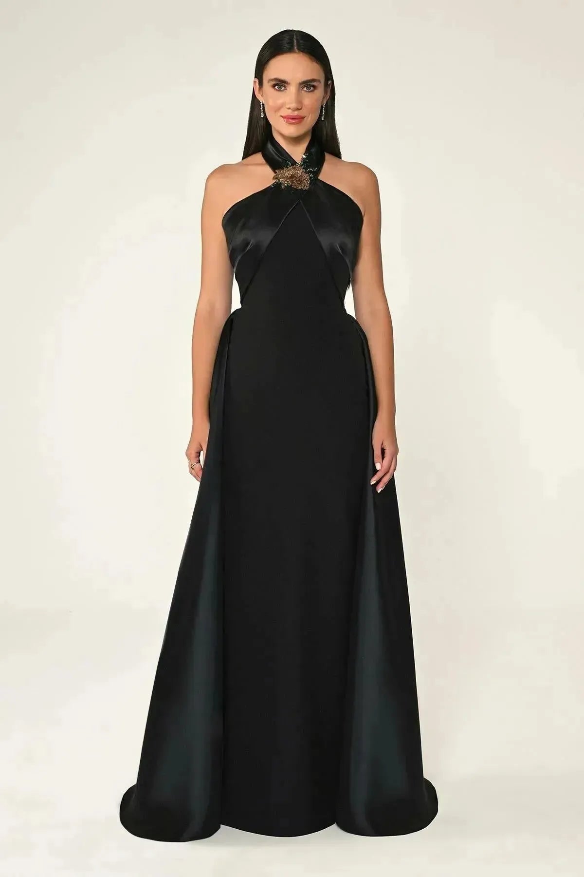 Halter Neck Evening Dress with Flower Accessories Halter Neck Evening Dress with Flower Accessories
