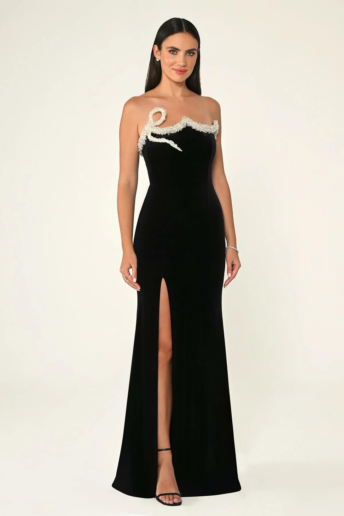 Strapless Chest Accessory Velvet Long Evening Dress
