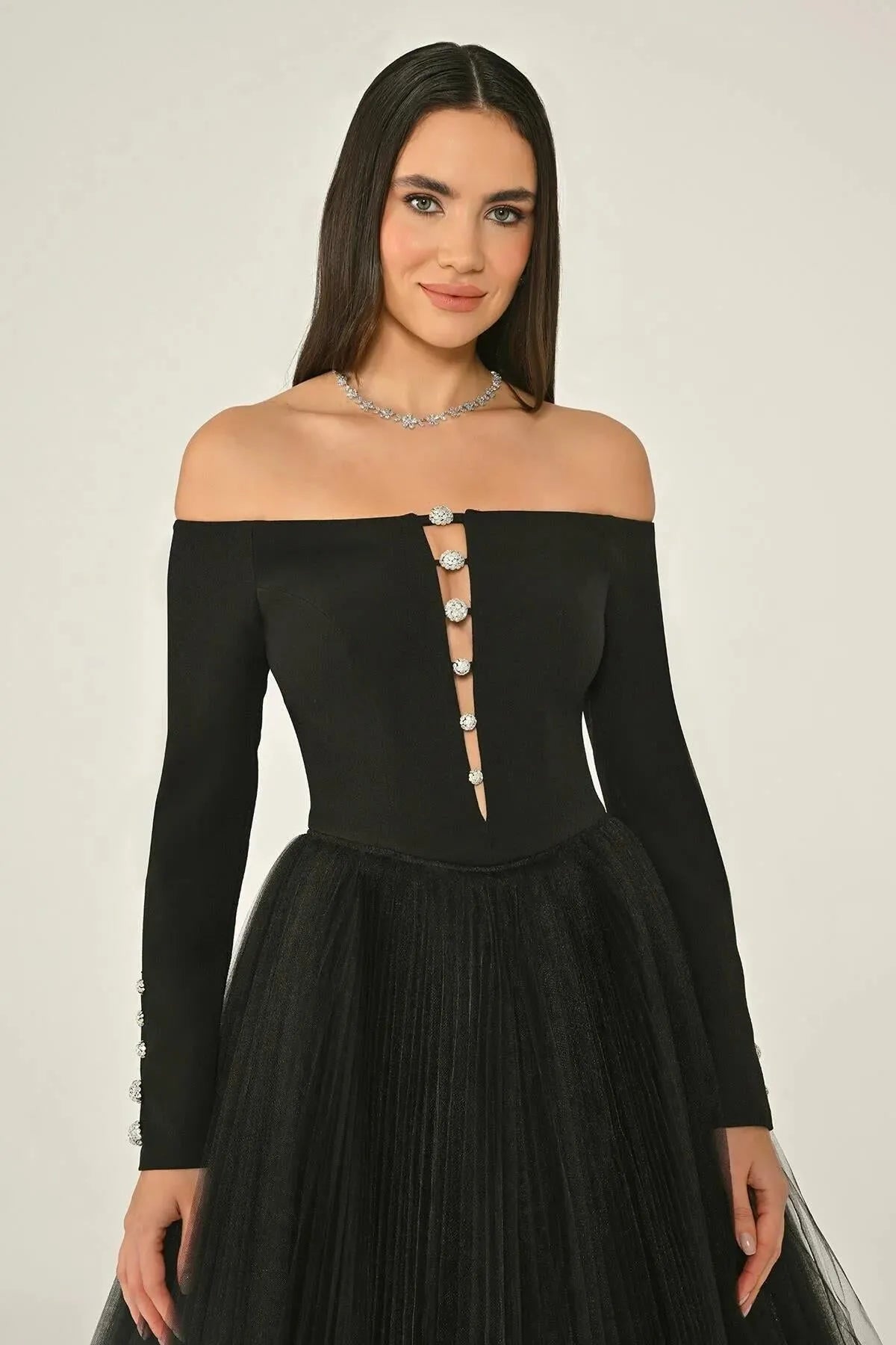 Open Shoulder Button Detailed Sleeved Tulle Skirt Midi Evening Dress