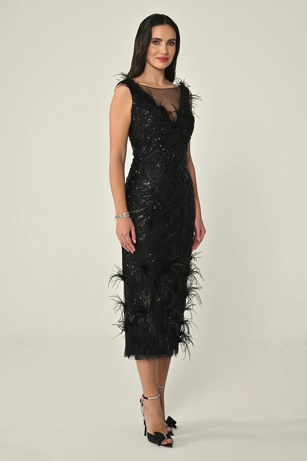 V Neck Sleeveless Pleated Sequin Midi Plus Size Evening Dress