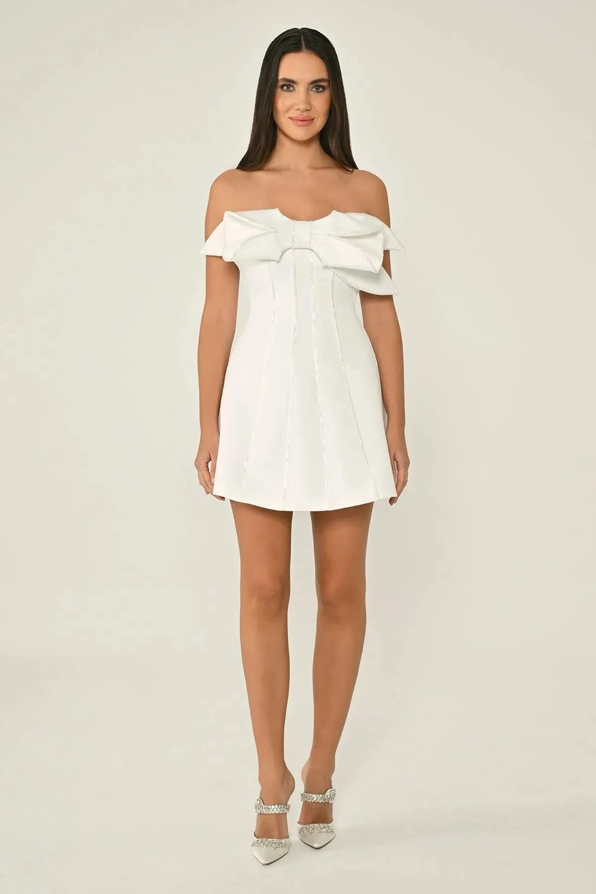 Straplez Üstü Fiyonk Saten Mini Abiye Elbise