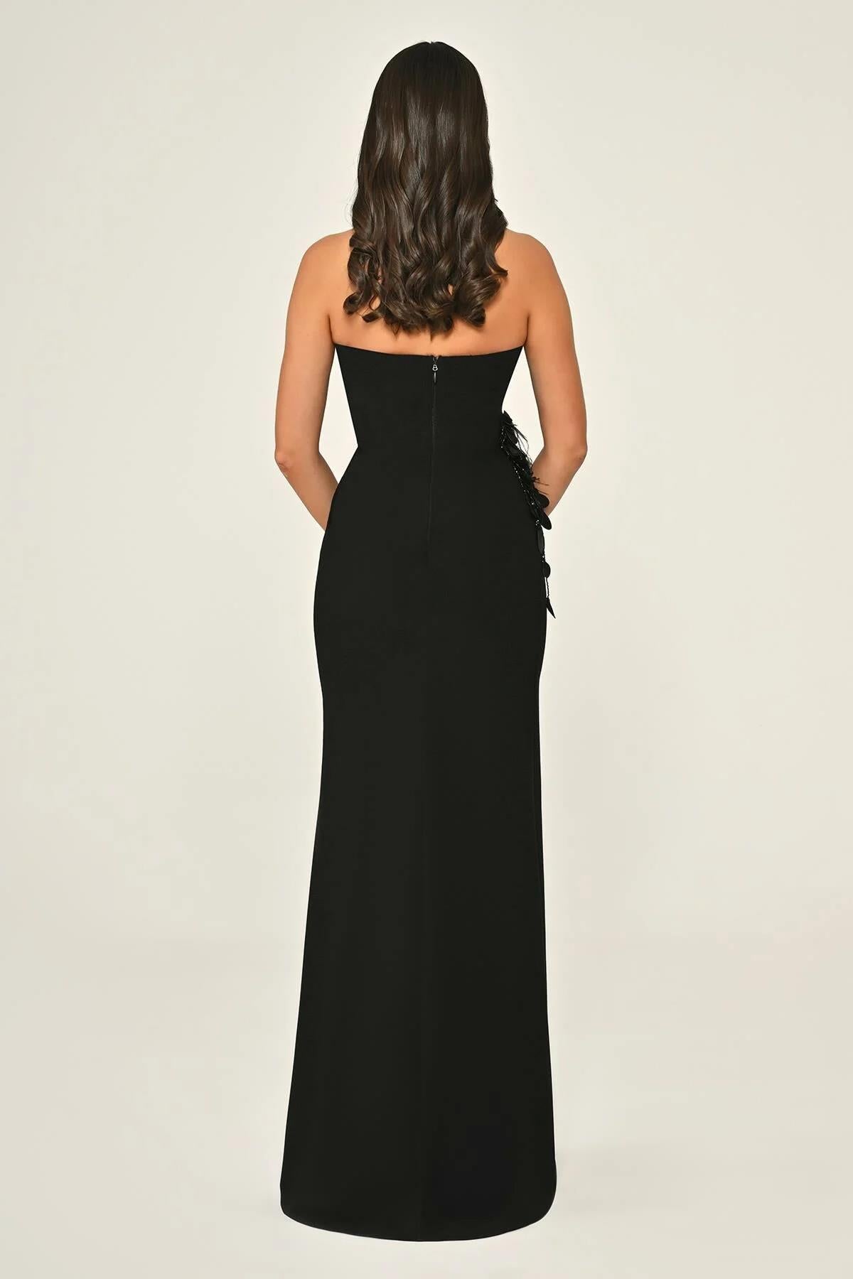 Halter Neck Slim Cut Slit Crepe Long Evening Dress
