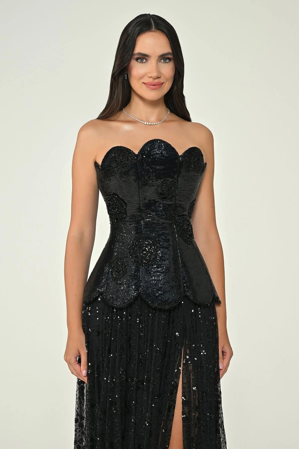 Straplez Üst İpek Kadife Eteği Payet Uzun Abiye Elbise