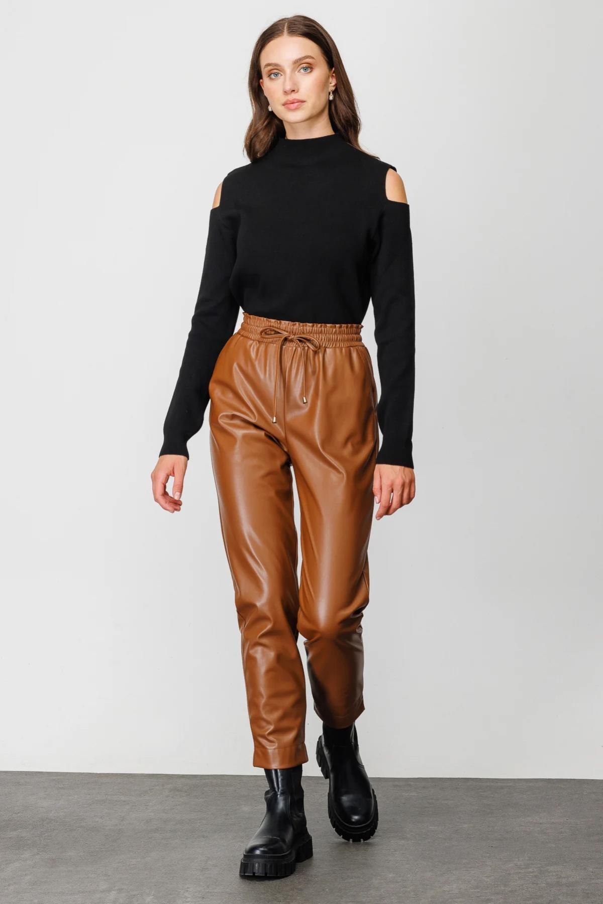 On Triko Beli Büzgülü Bağcıklı Deri Pantolon - Eser Giyim
