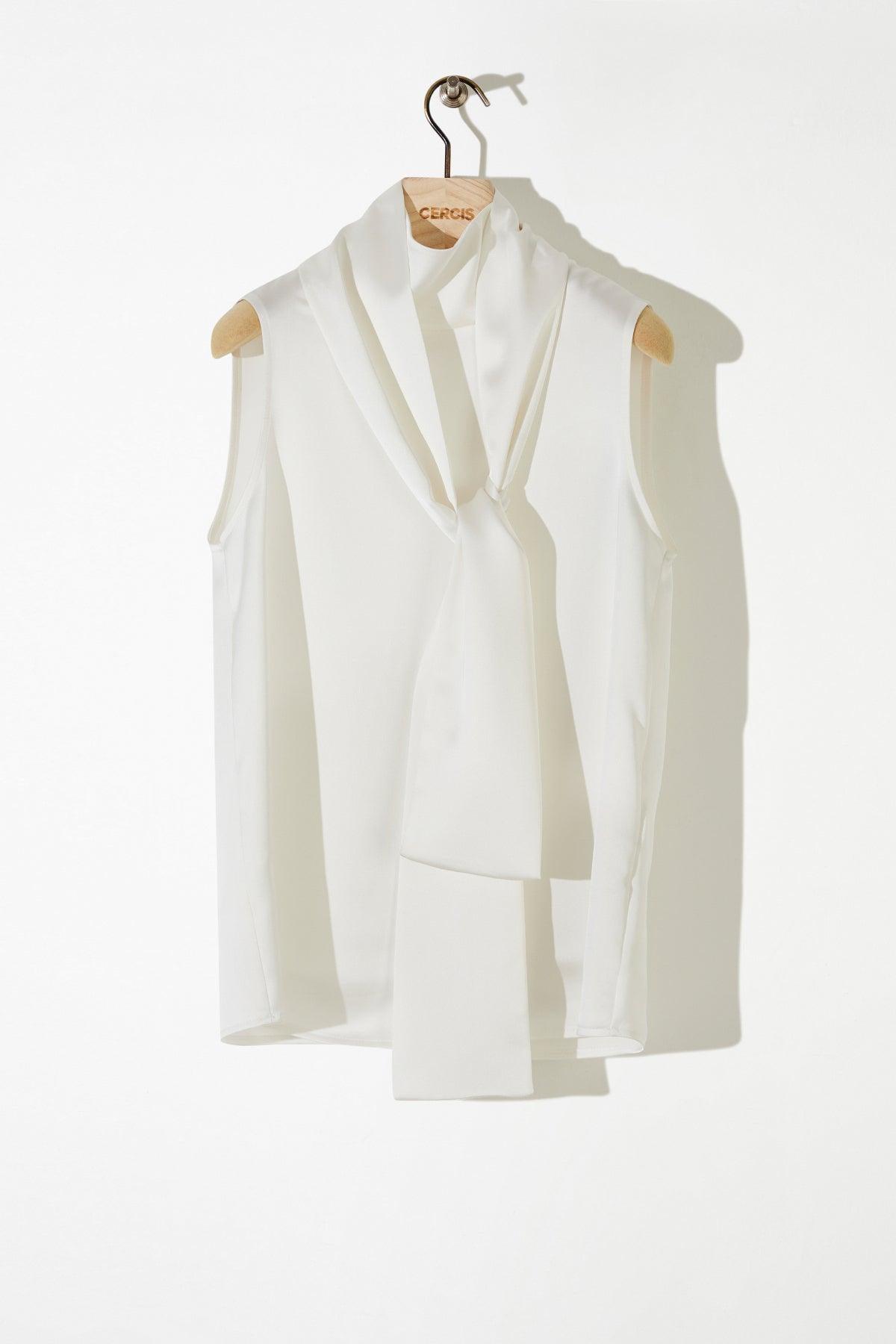 Beyaz Saten Yaka Bağlamalı Kolsuz Bluz - Eser Giyim