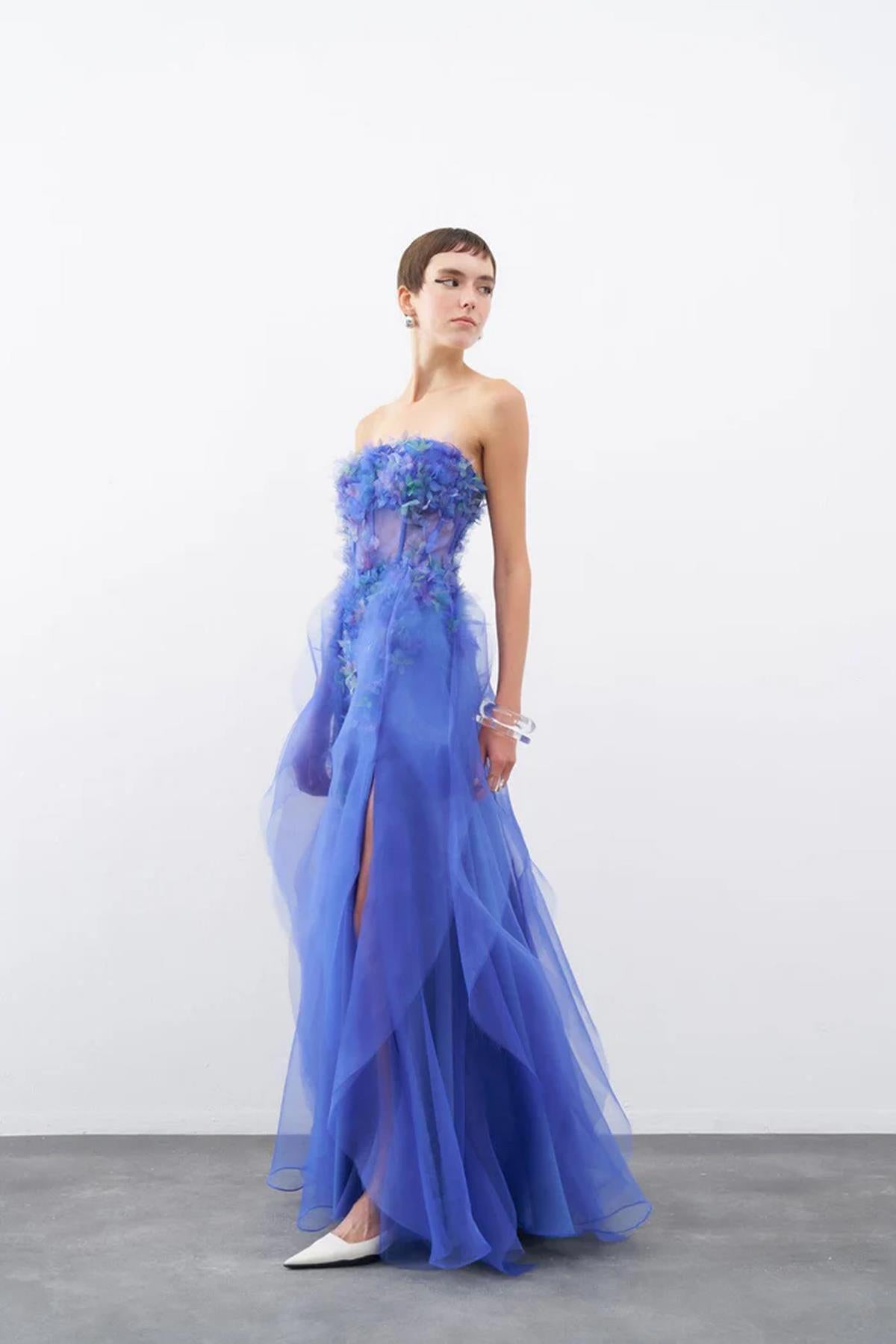 Three Dimensional Floral Strapless Long Evening Dress
