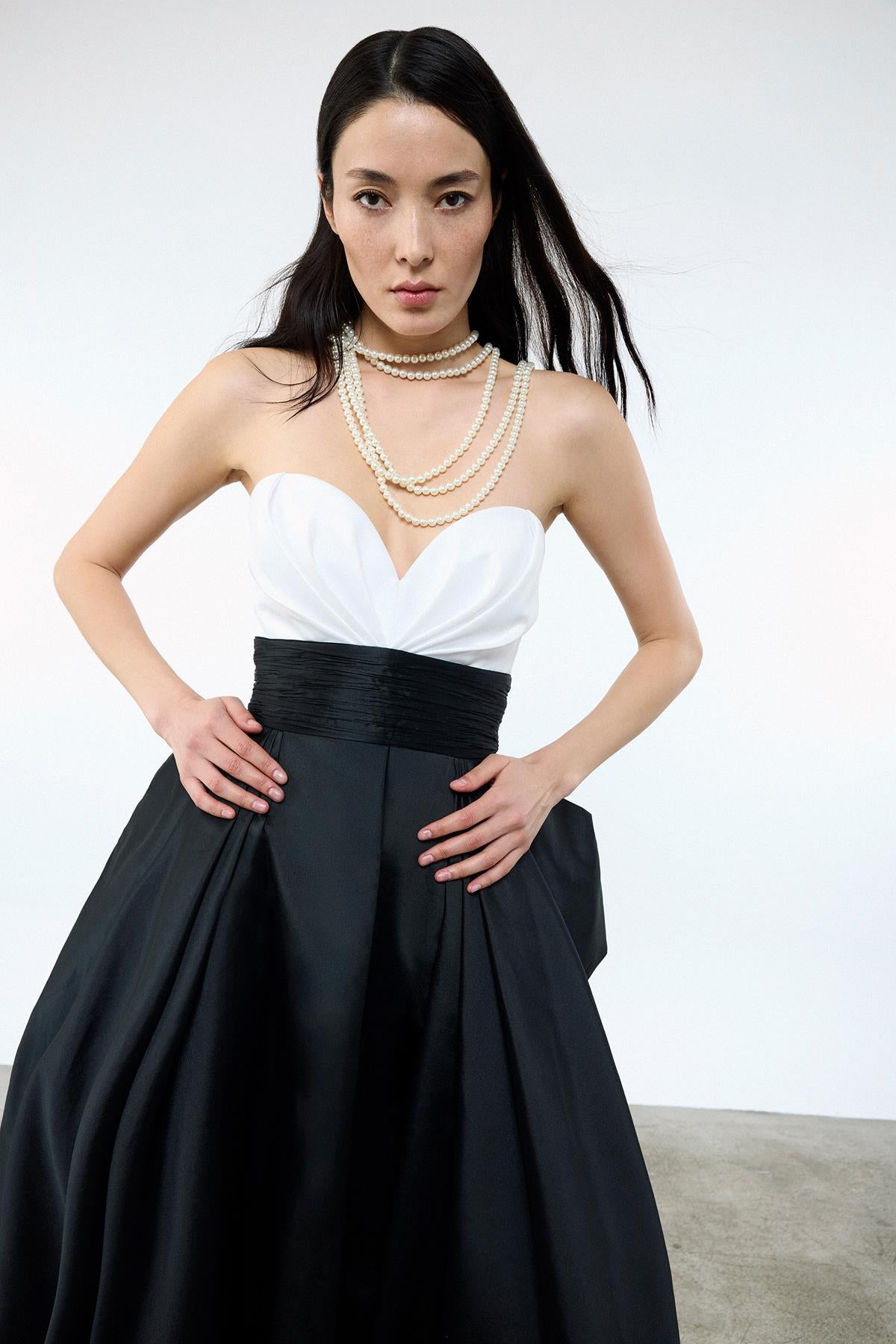 Kalp Yaka Beli Kuşaklı Cepli Abiye Elbise