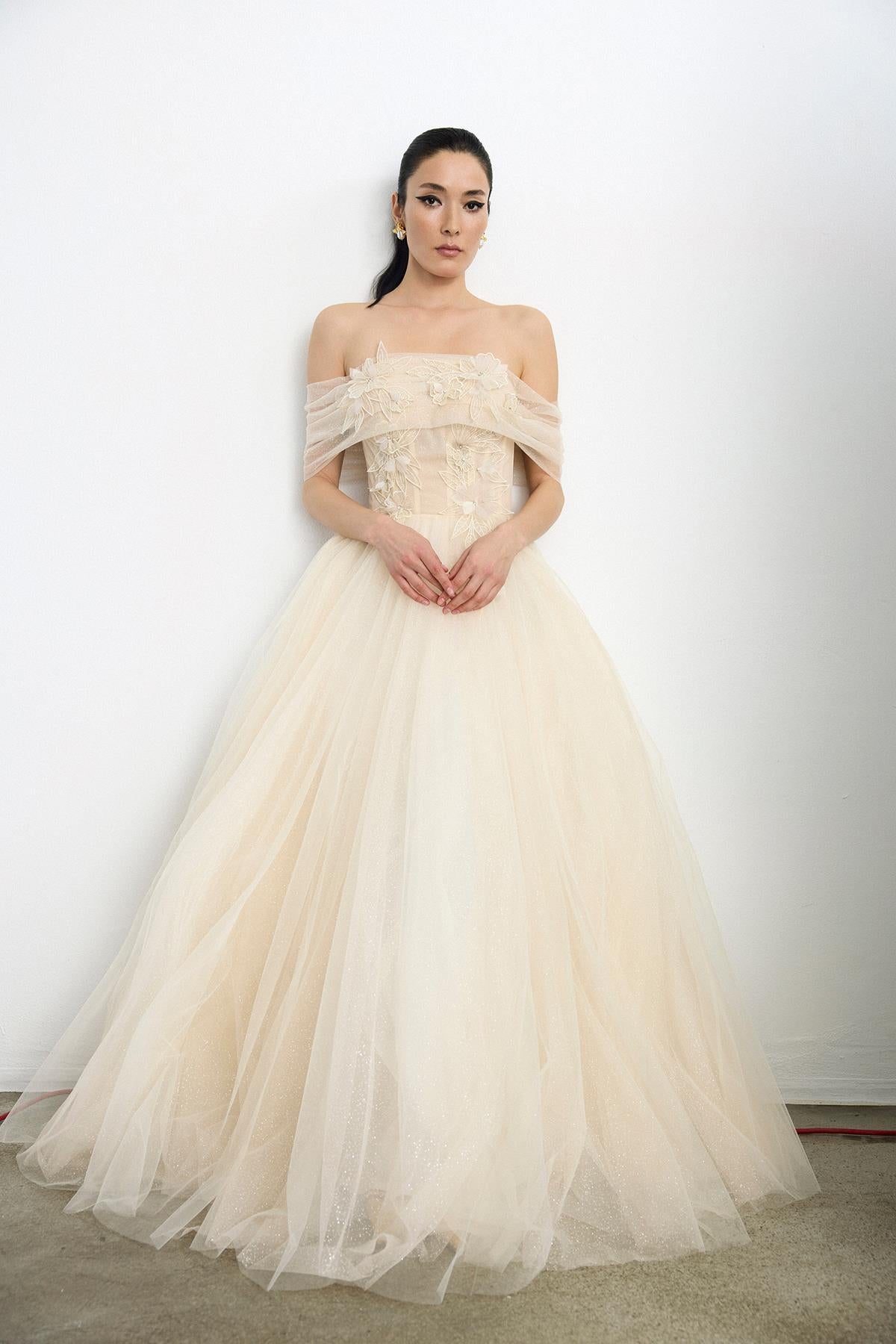 Cercis Flower Appliqued Glittery Tulle Skirt Detailed Long Evening