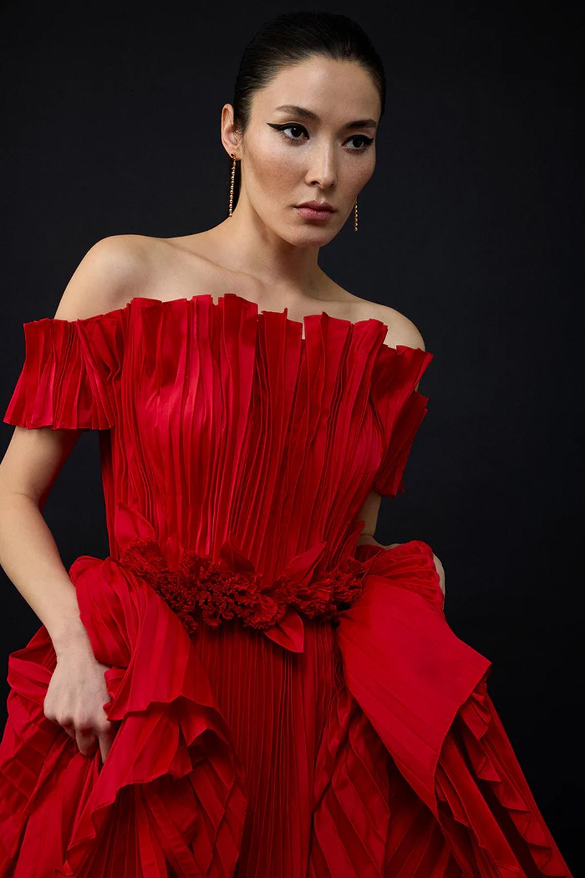 Pleated Strapless Princess Cut Evening Dress