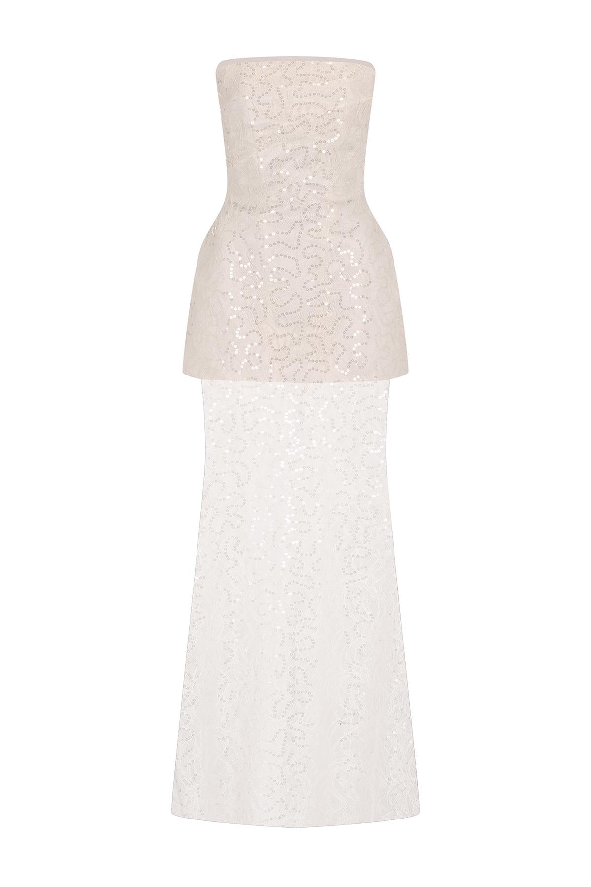 فستان سهرة بدون حمالات مزين بالأحجار والترتر