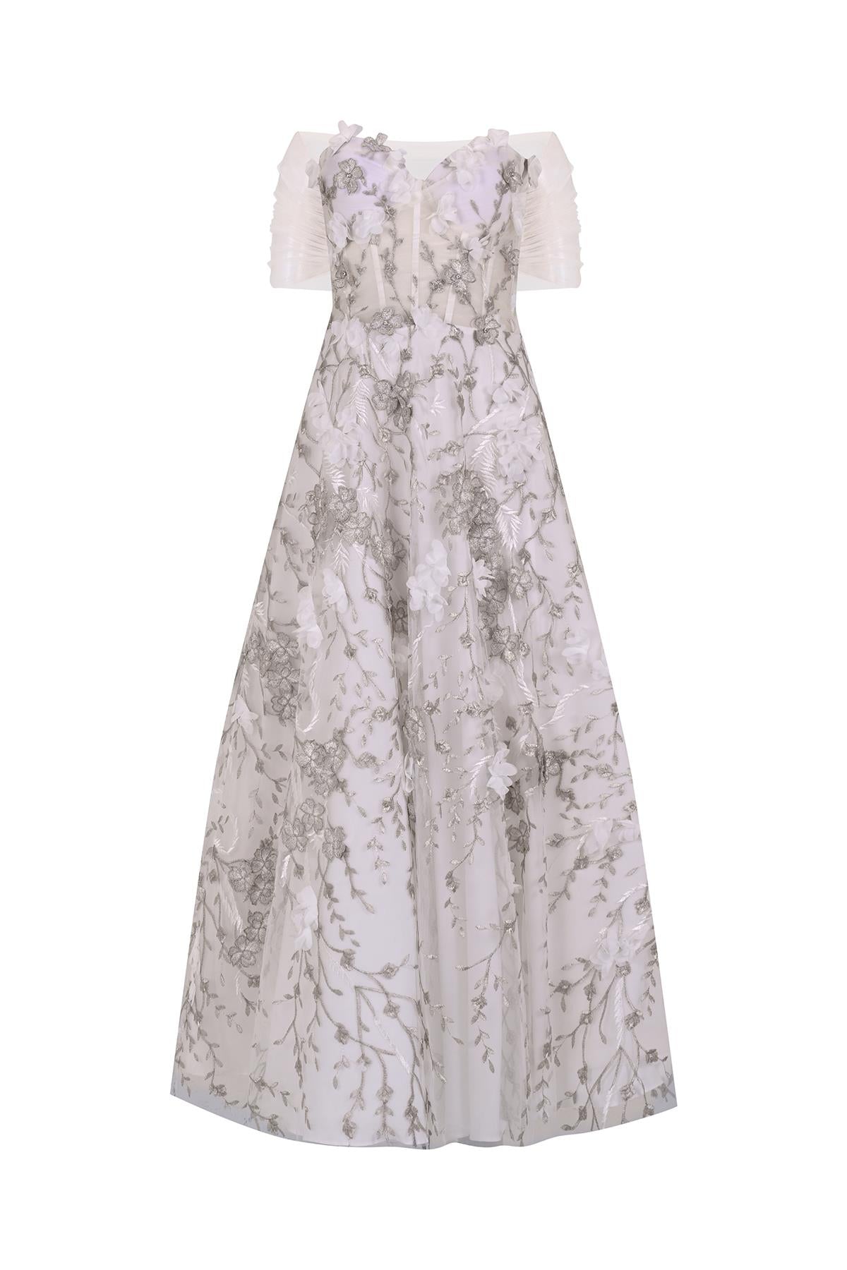 فستان سهرة مكشوف الكتفين بتفاصيل زهرية ثلاثية الأبعاد