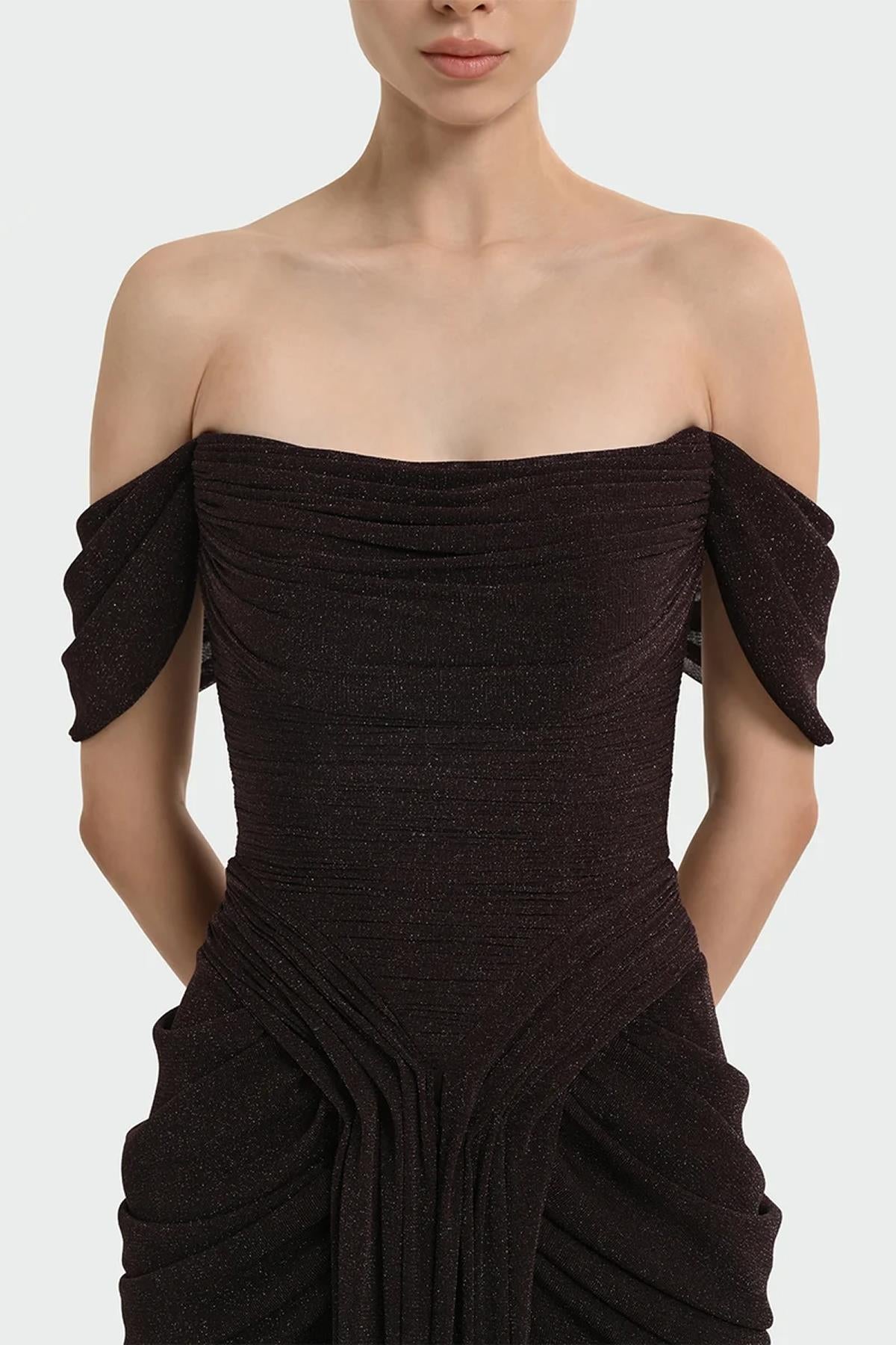 Düşük Omuz Ön Drape Detaylı Abiye Elbise