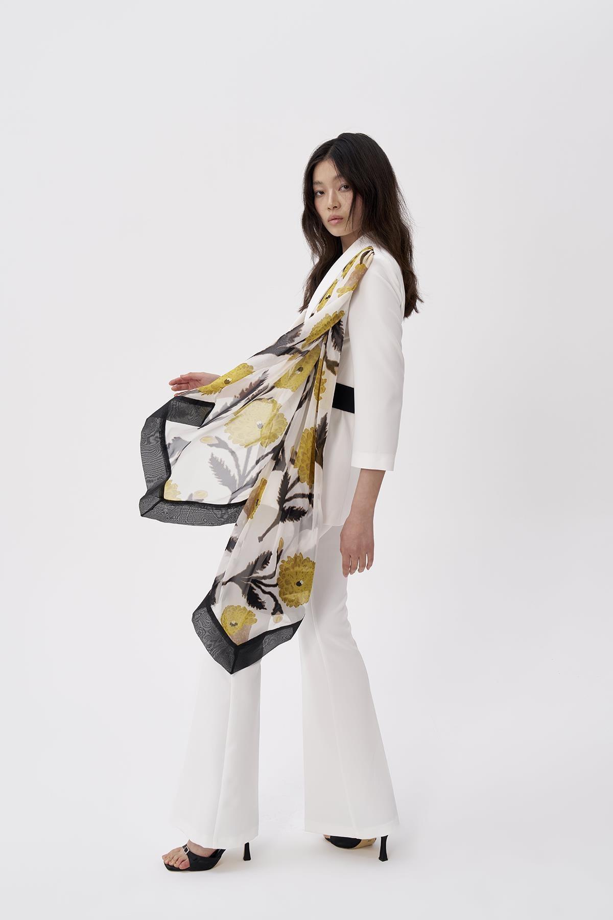 Çiçek Baskılı Önden Kuşaklı Kadın Ceket - Eser Giyim