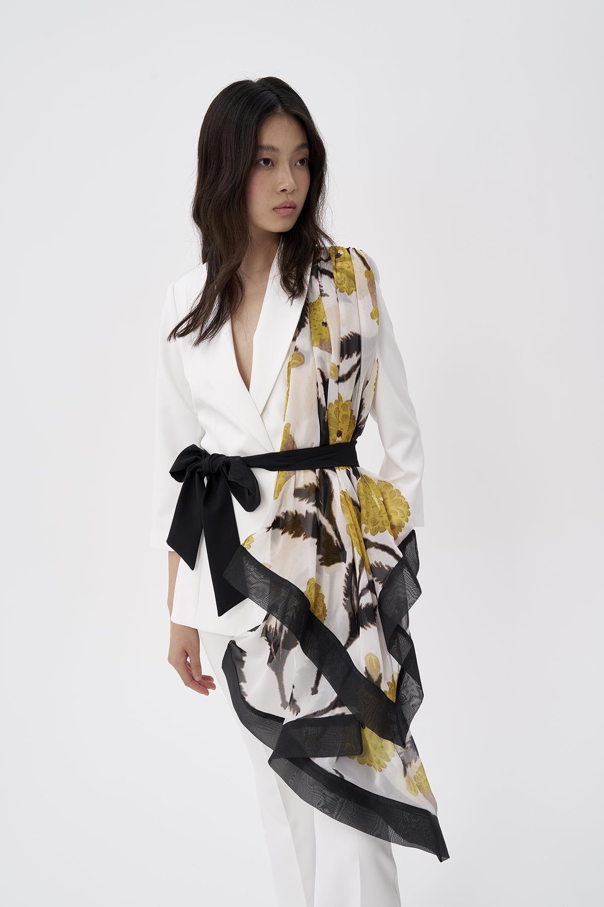 Çiçek Baskılı Önden Kuşaklı Kadın Ceket - Eser Giyim