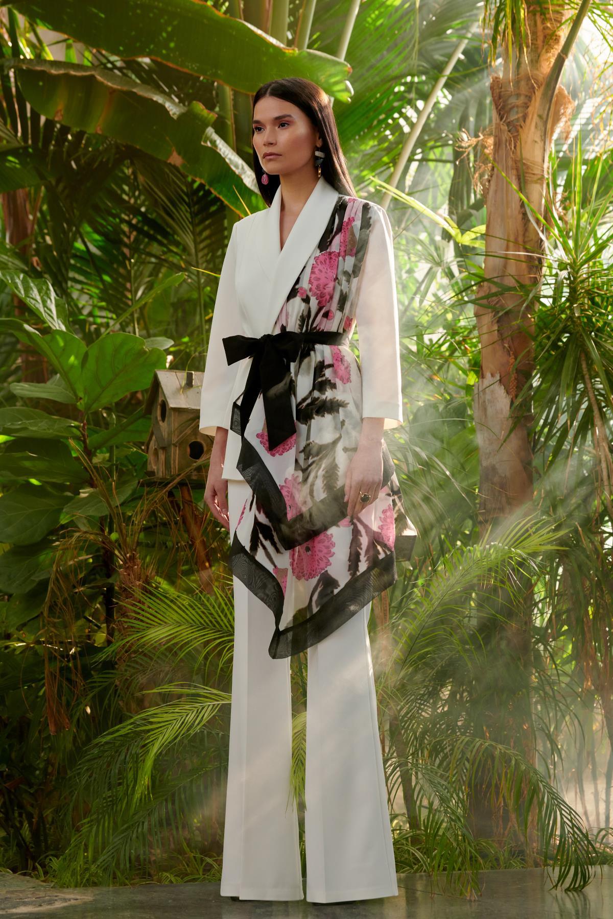 Çiçek Baskılı Önden Kuşaklı Kadın Ceket - Eser Giyim