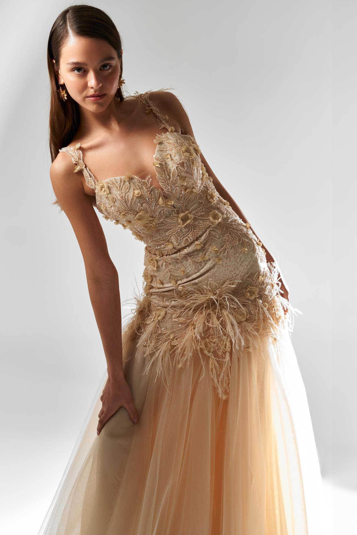 Çiçek İşleme Otrişli Elbise - Eser Giyim