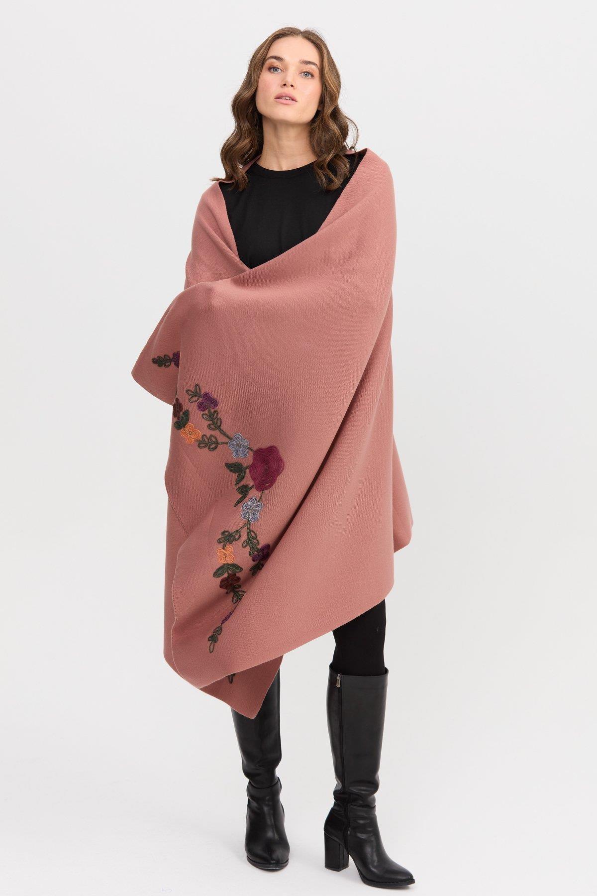 Çiçek Nakışlı Büyük Kadın Şal - Eser Giyim