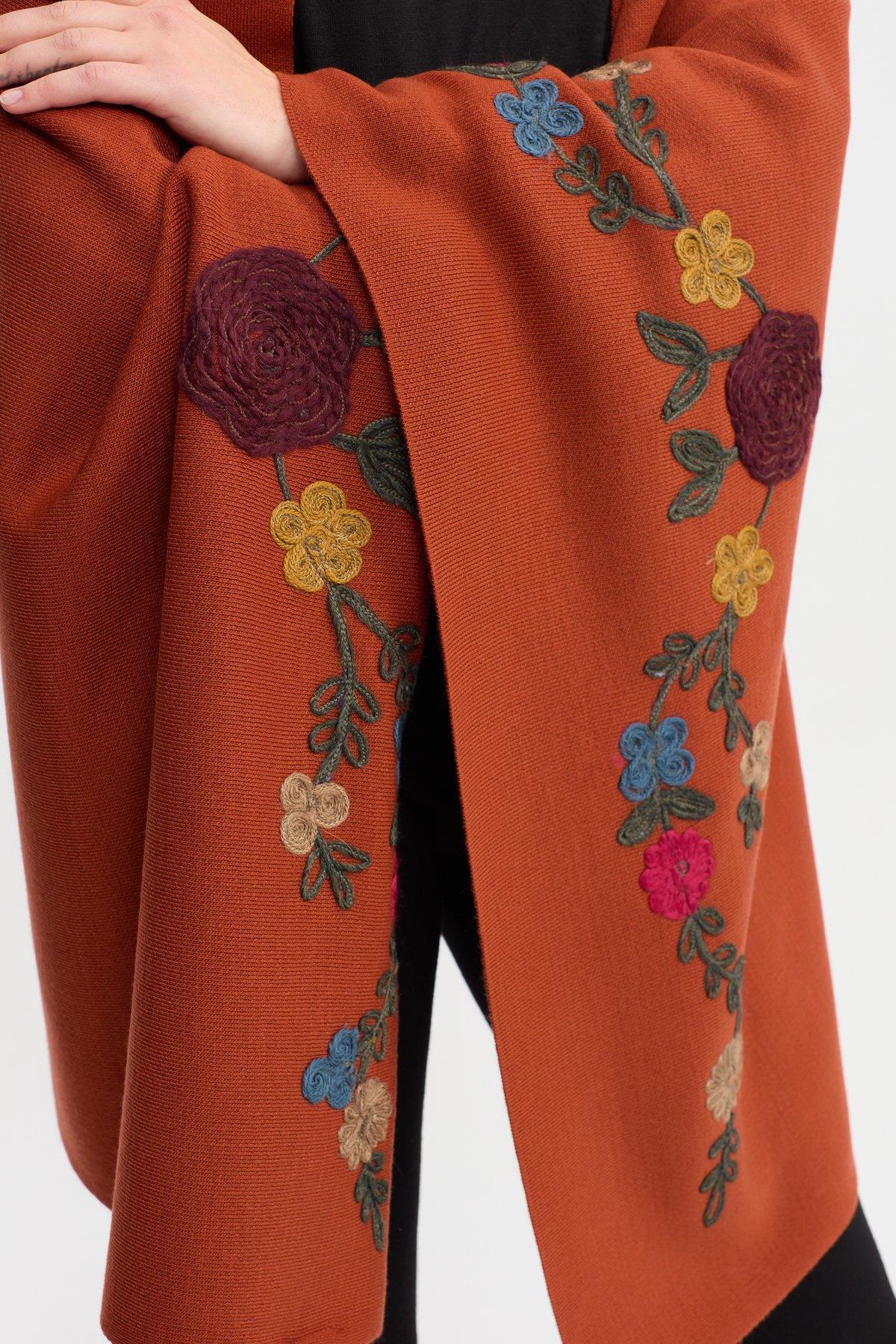 Çiçek Nakışlı Büyük Kadın Şal - Eser Giyim