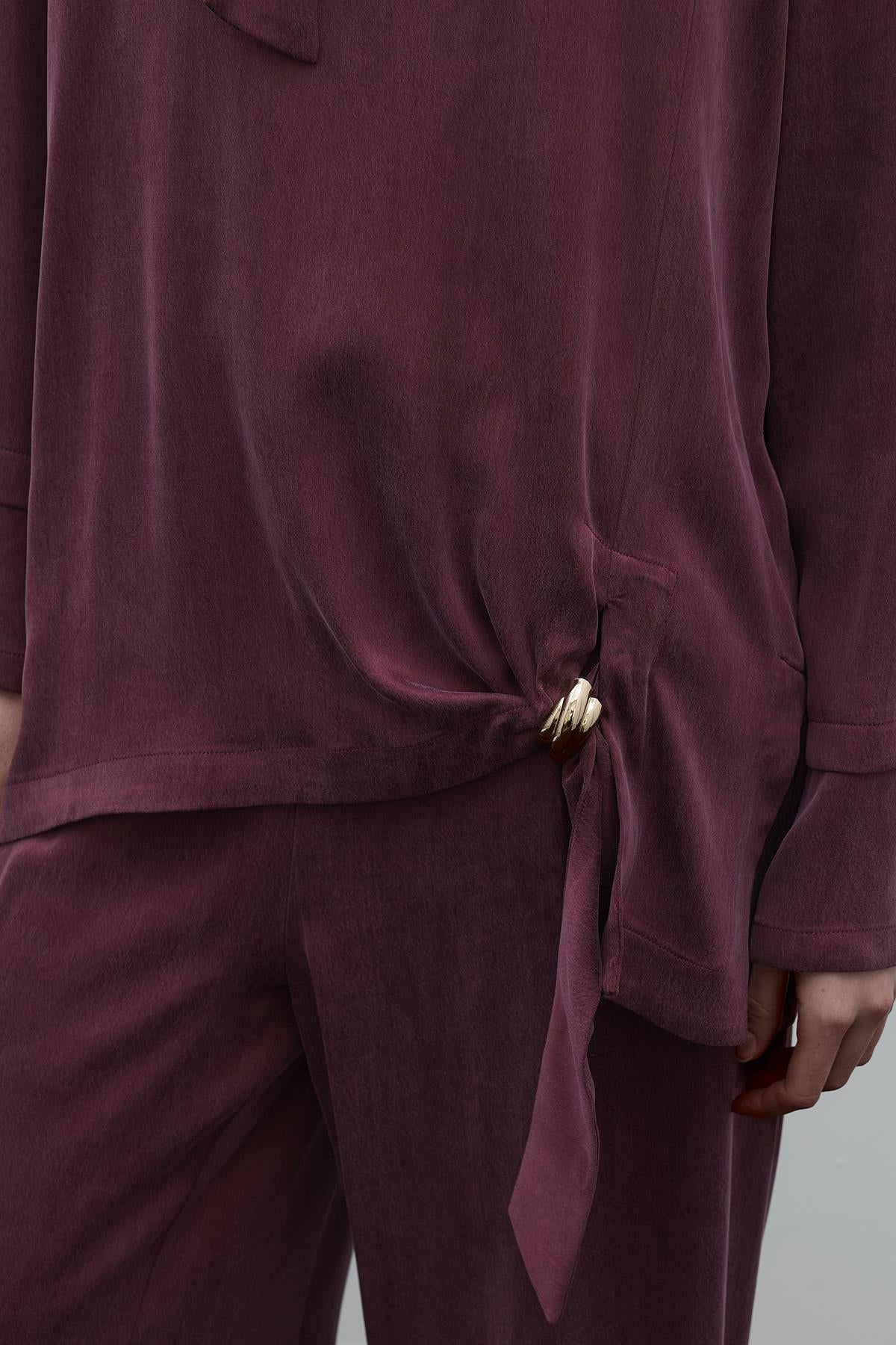 Yaka Ve Yan Aksesuar Detaylı Cupro Tunik