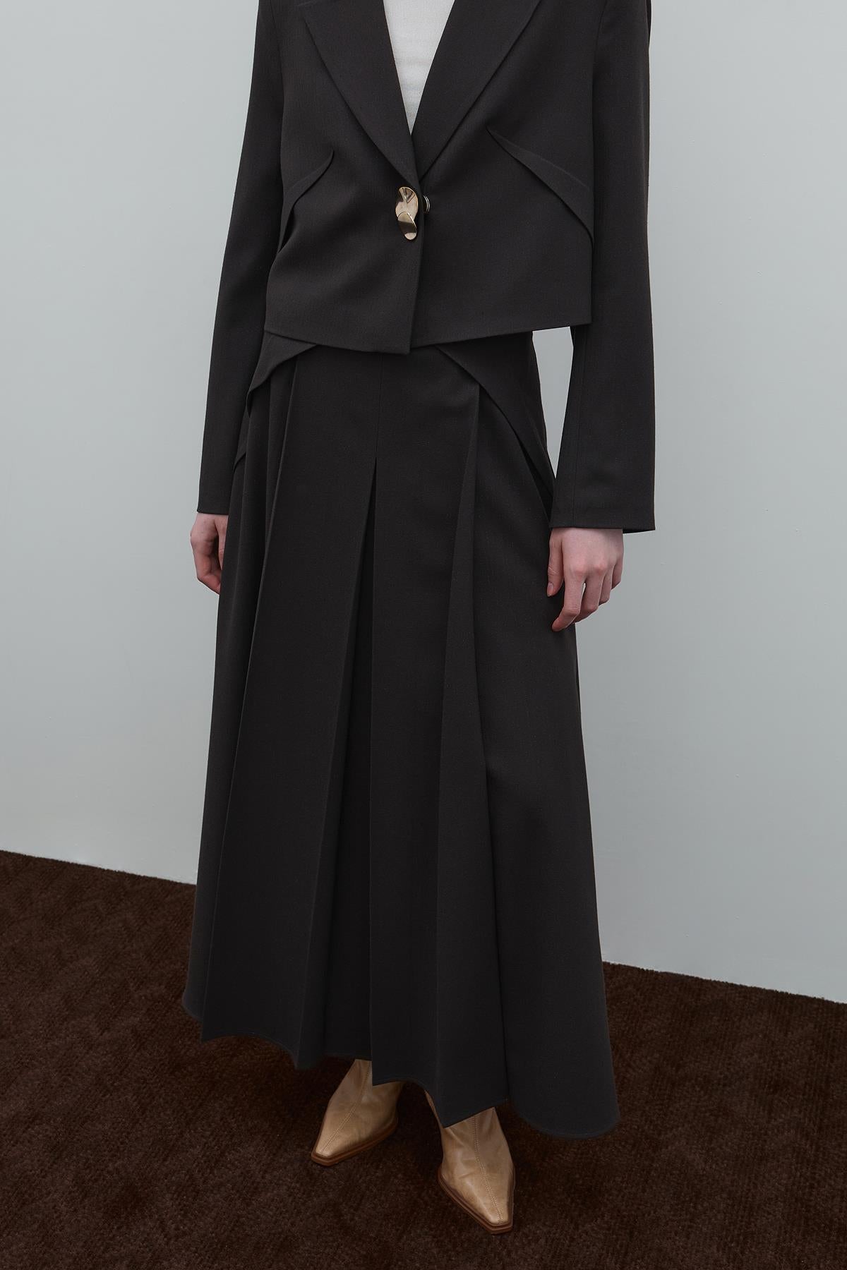 Tek Düğmeli Simli Kısa Ceket