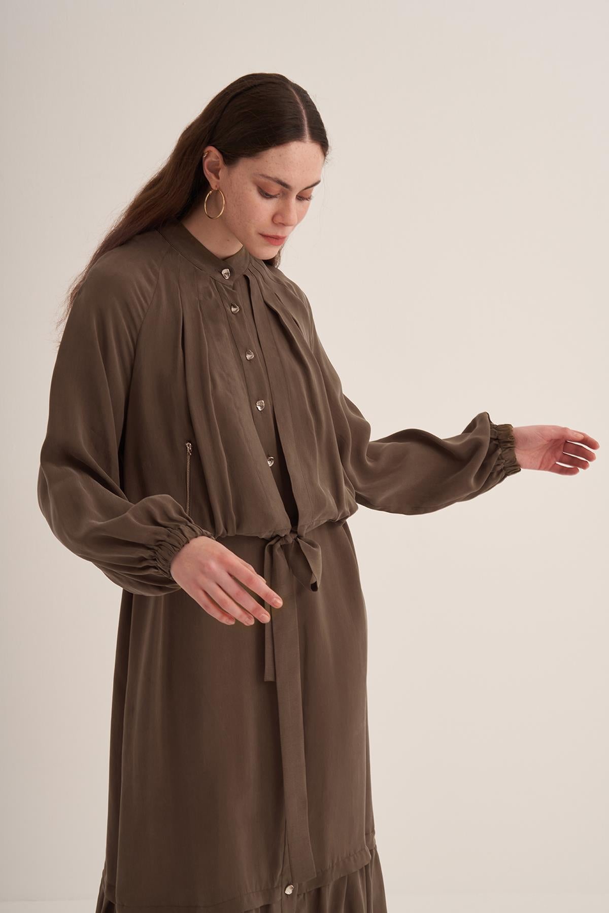 فستان كوبرو مع جاكيت