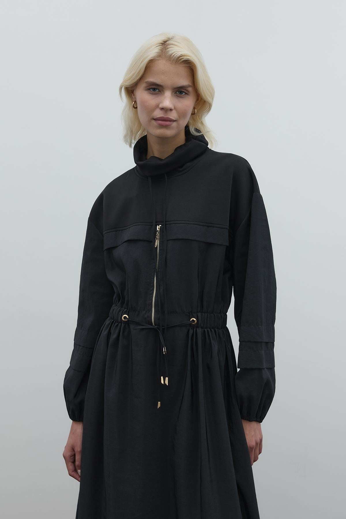 Fermuar Detaylı Bel Büzgülü Paraşüt Elbise