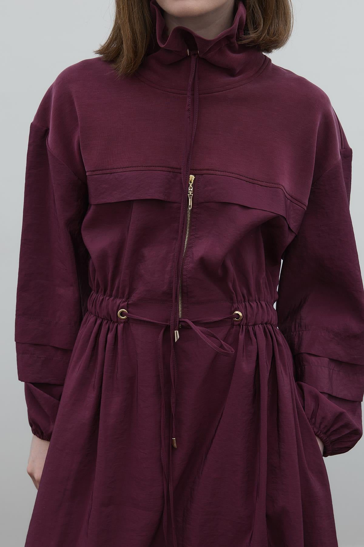 Fermuar Detaylı Bel Büzgülü Paraşüt Elbise