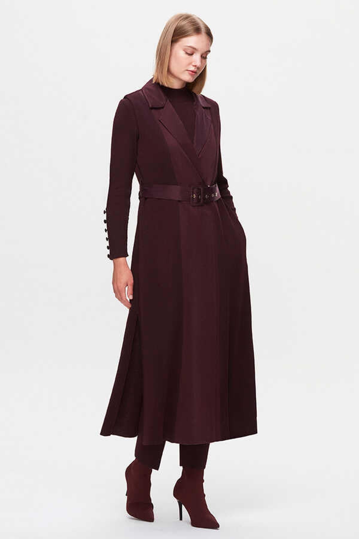 سترة طويلة محبوكة بتفاصيل من الكوبرو