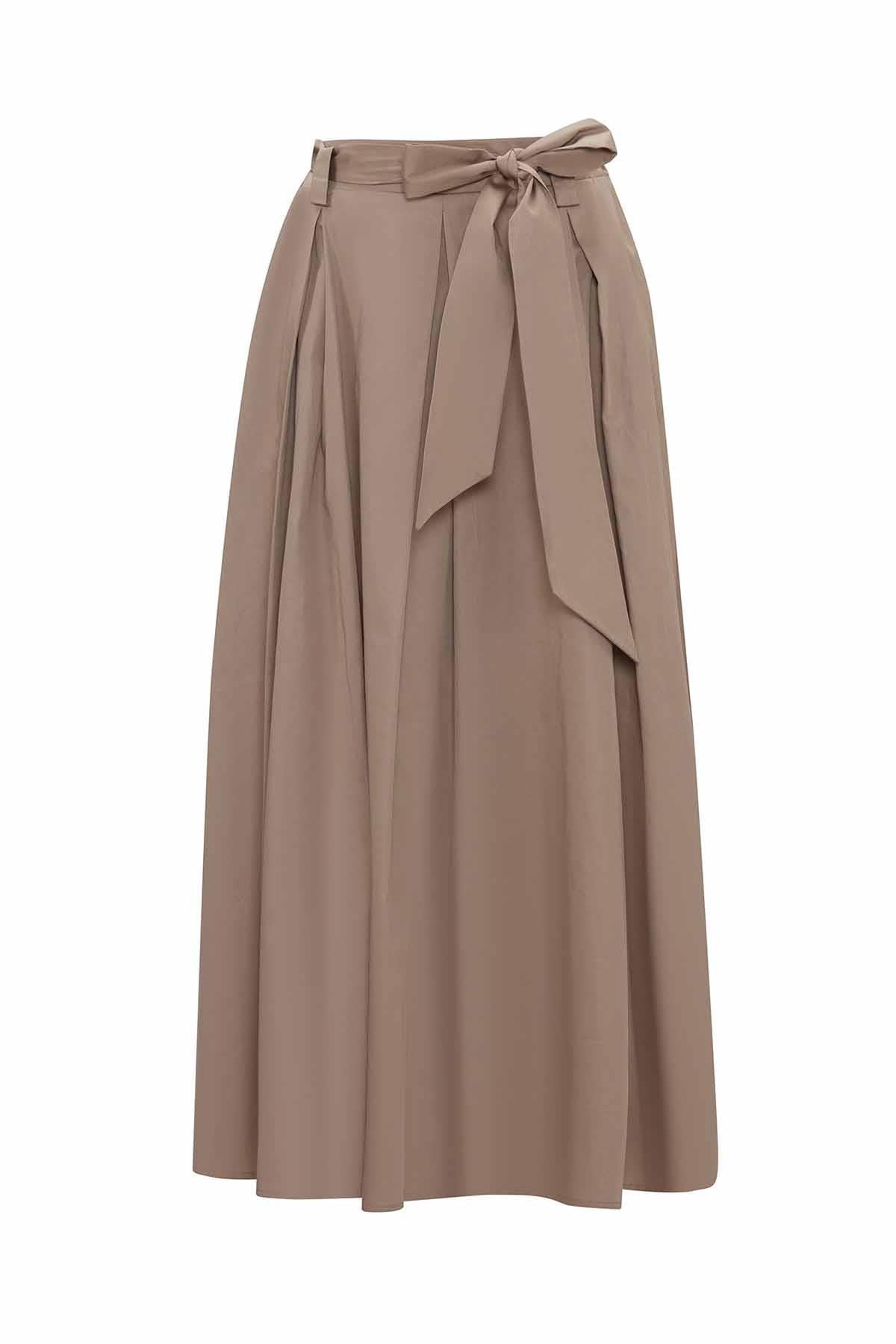 Belted Waist Relaxed Cut Fabric Skirt