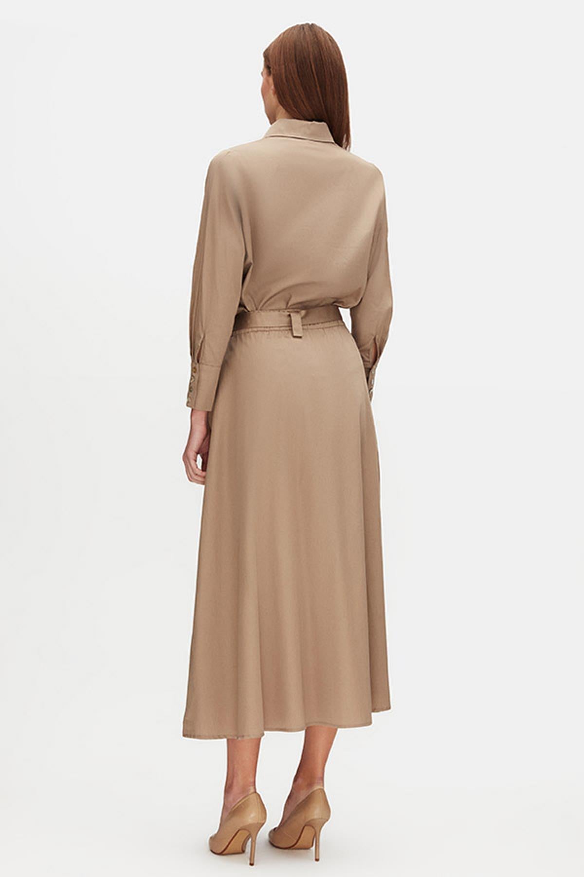 Belted Waist Relaxed Cut Fabric Skirt