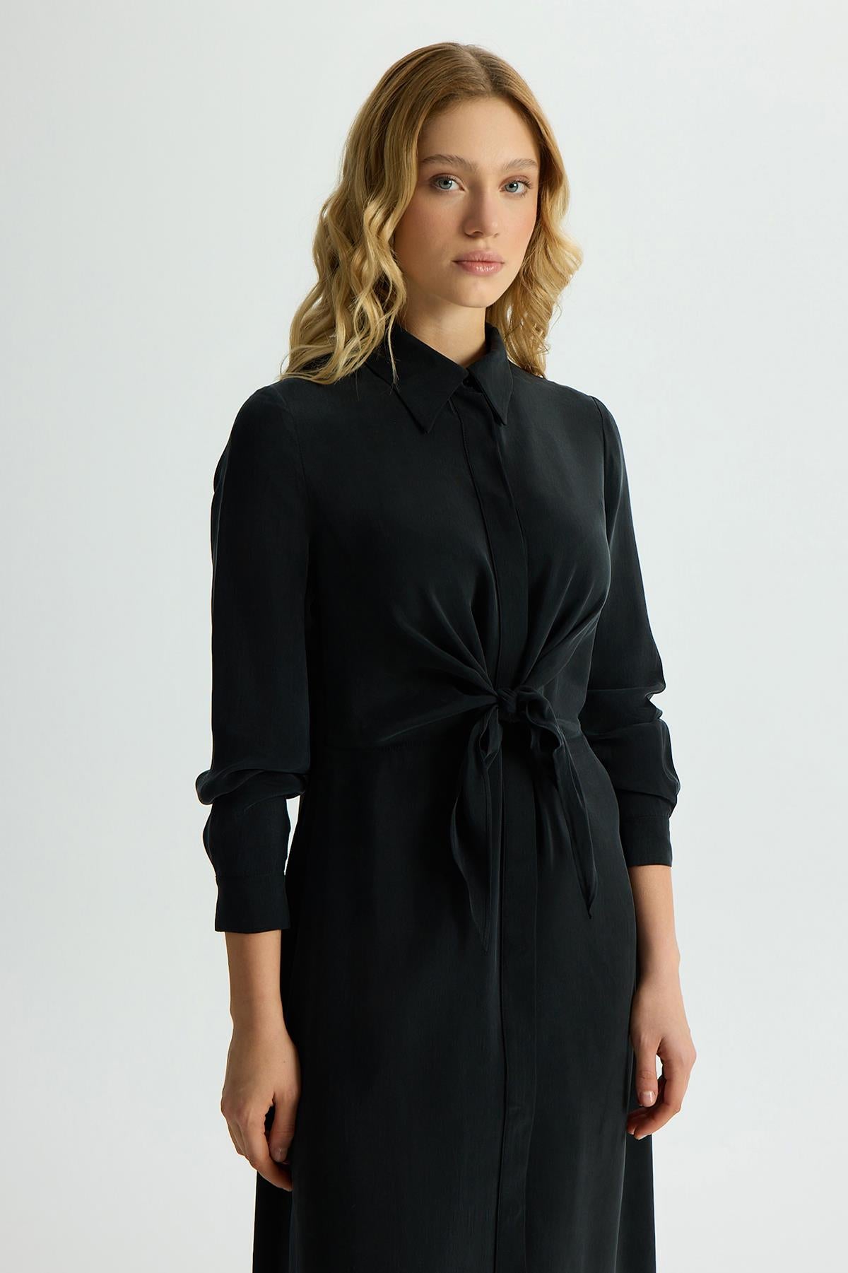 Ön Kısmı Bağlama Detaylı Cupro Elbise