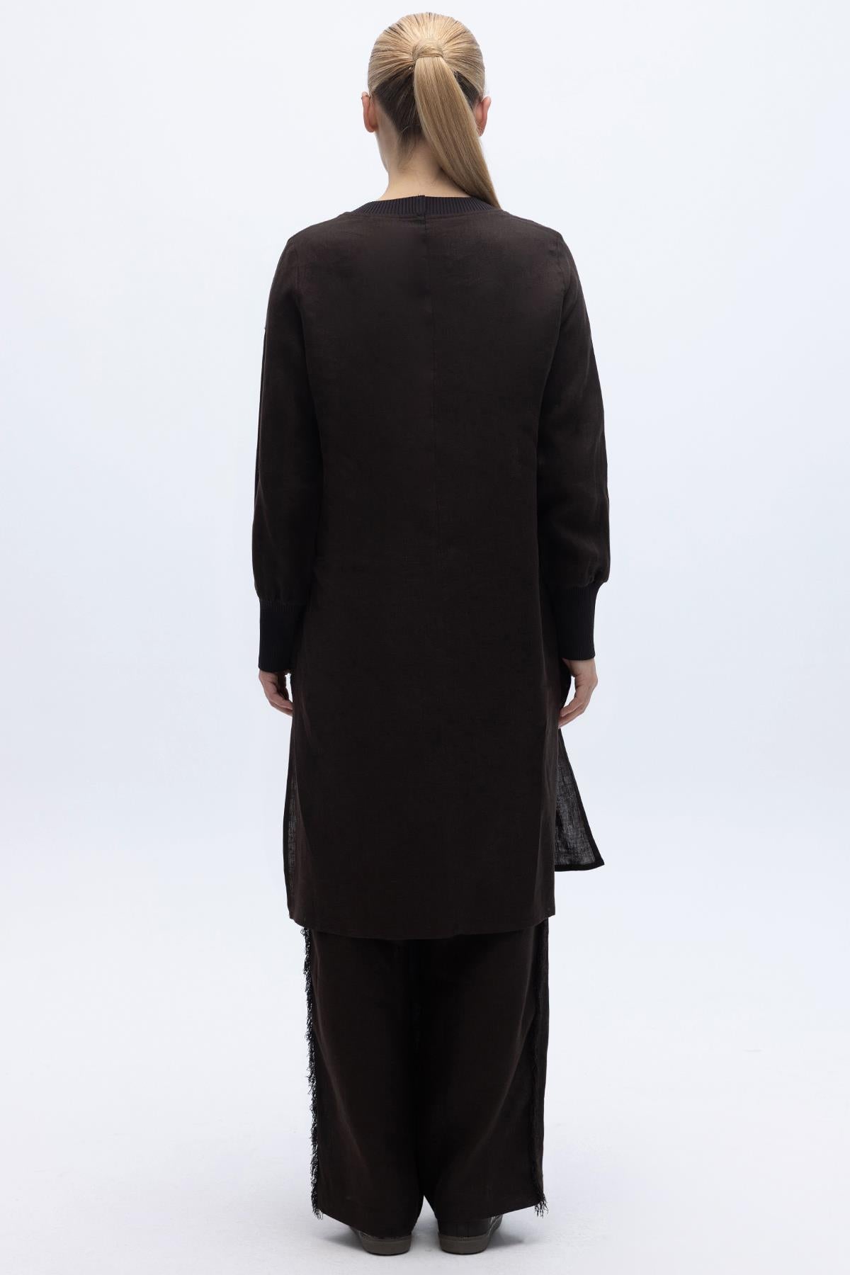 Wide-Leg Linen Trousers with Fringed Sides