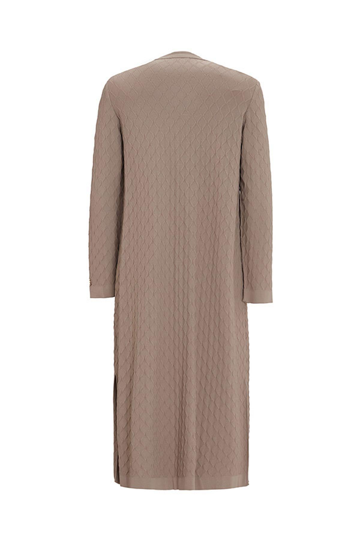 Knitted Cardigan with Baklava Texture