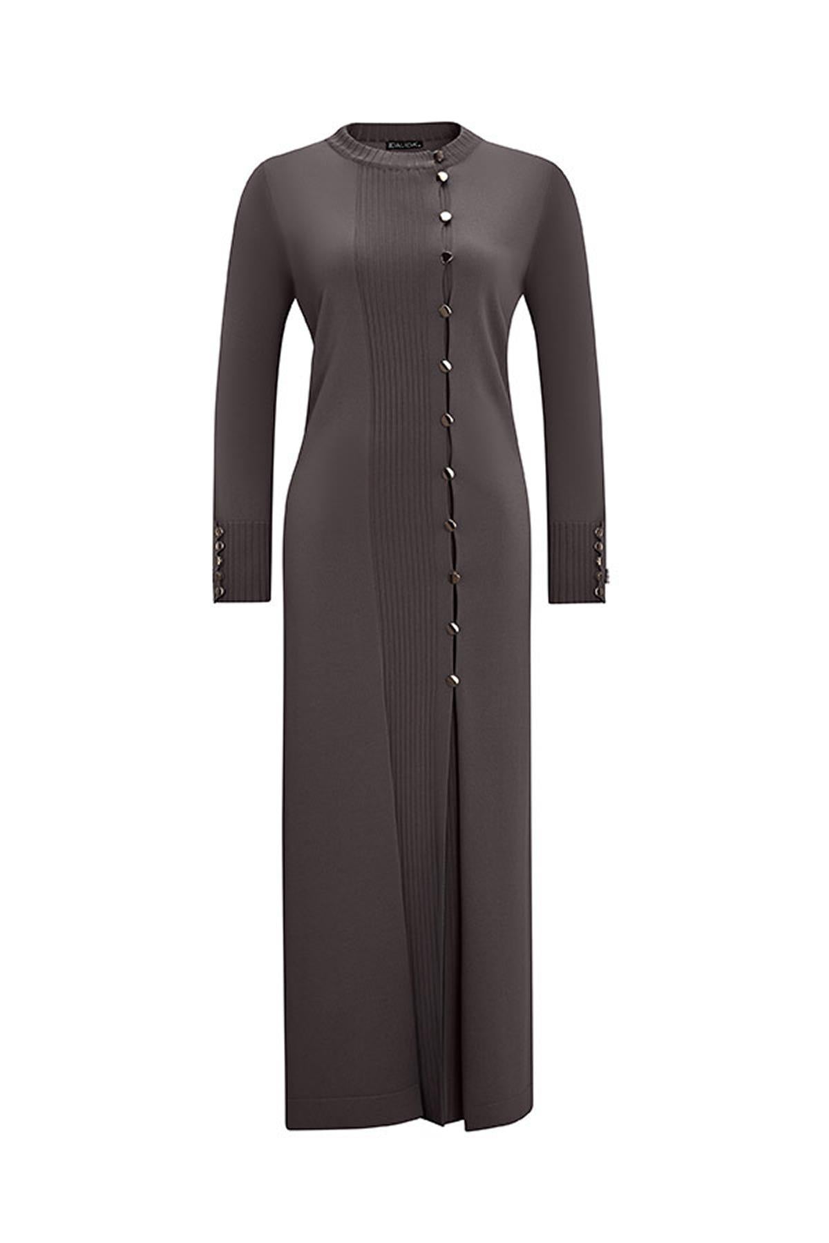 Round Neck Buttoned Long Cardigan