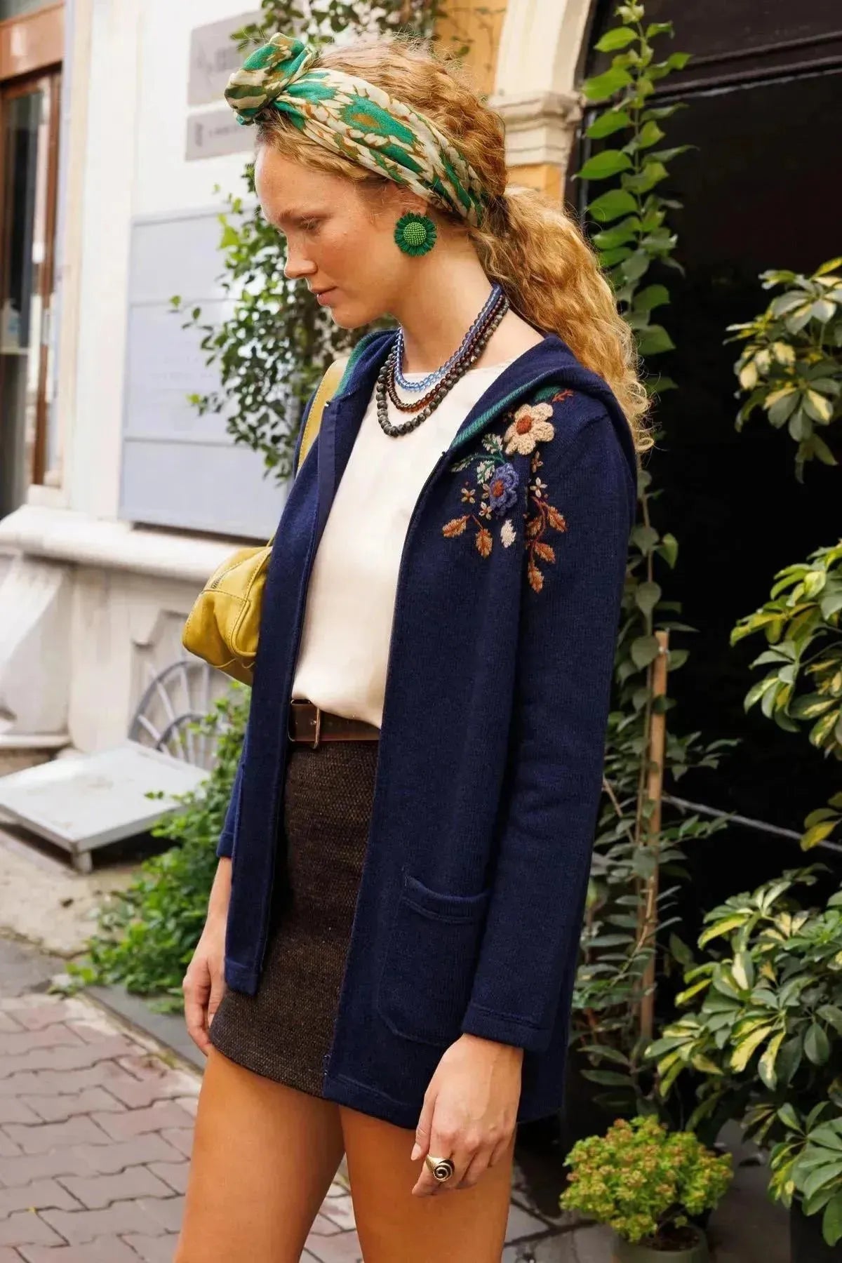 Women's Hooded Shoulder Embroidered Arabboy Wool Cardigan