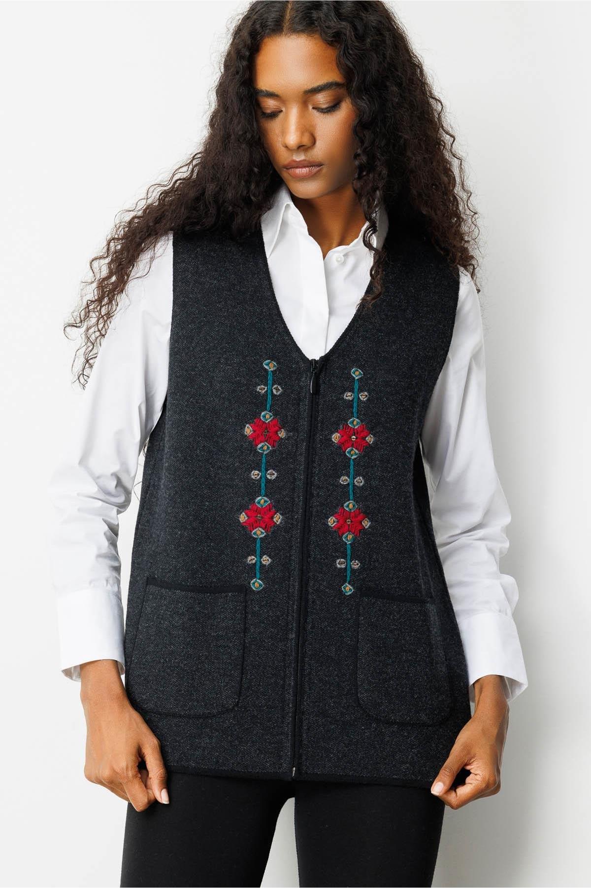 V-Neck Embroidered Zippered Short Vest