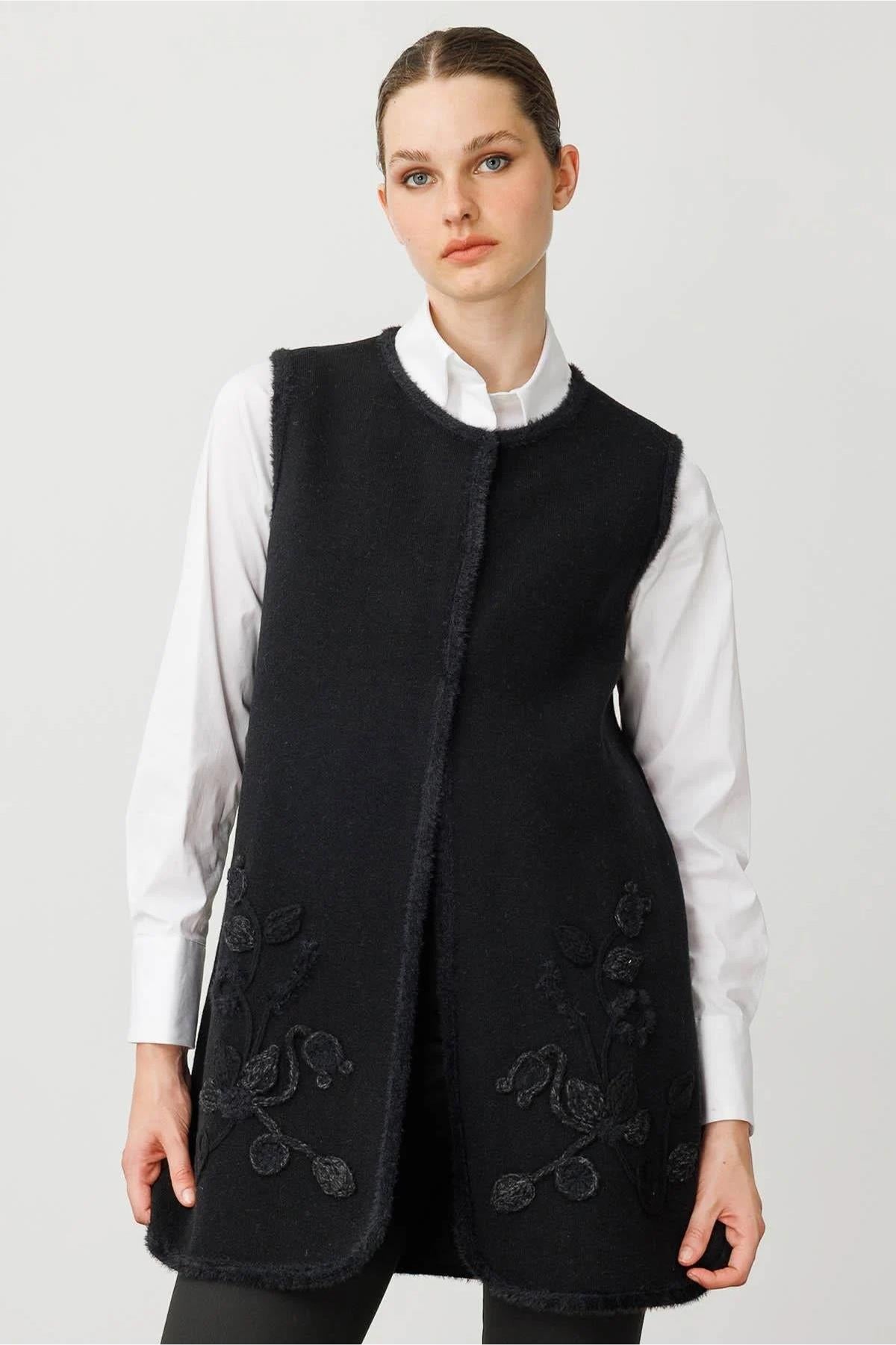 Crew Neck Floral Long Vest