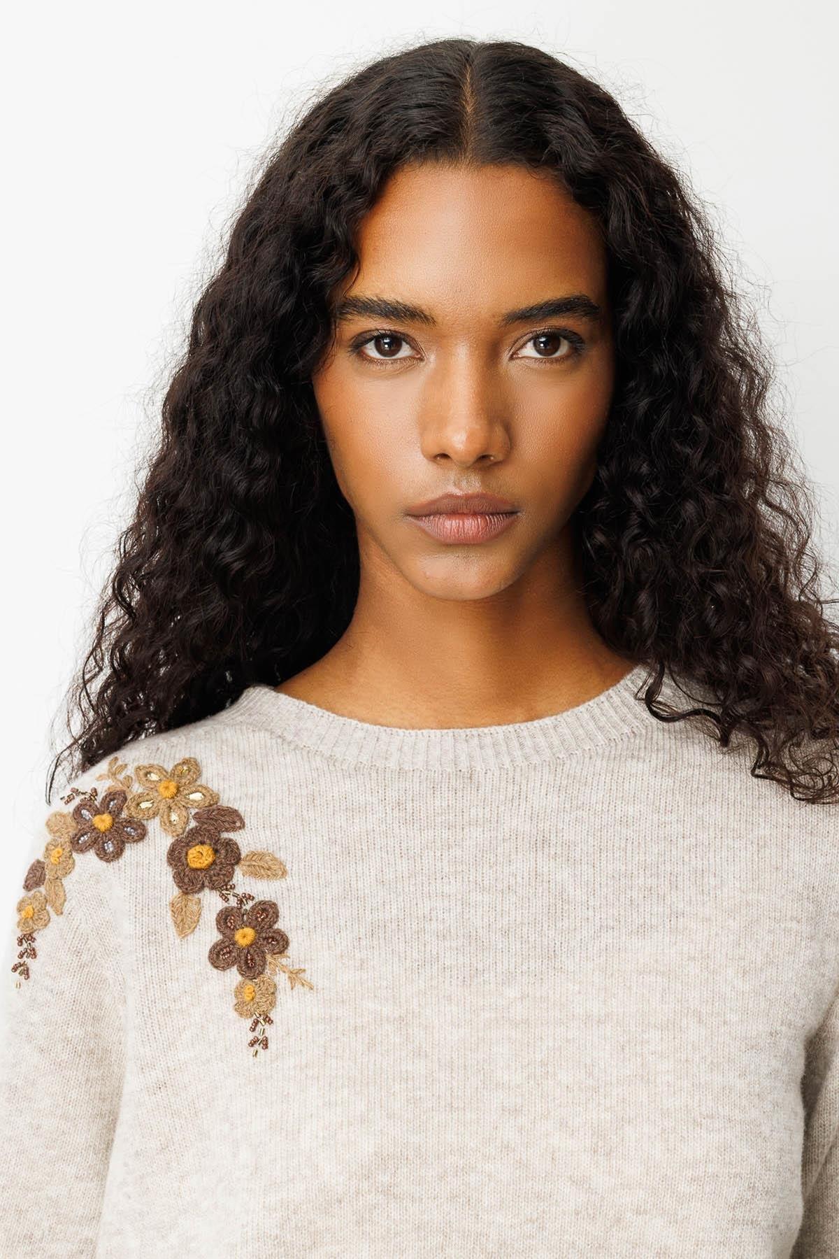 Crew Neck Embroidered Shoulder Sweater