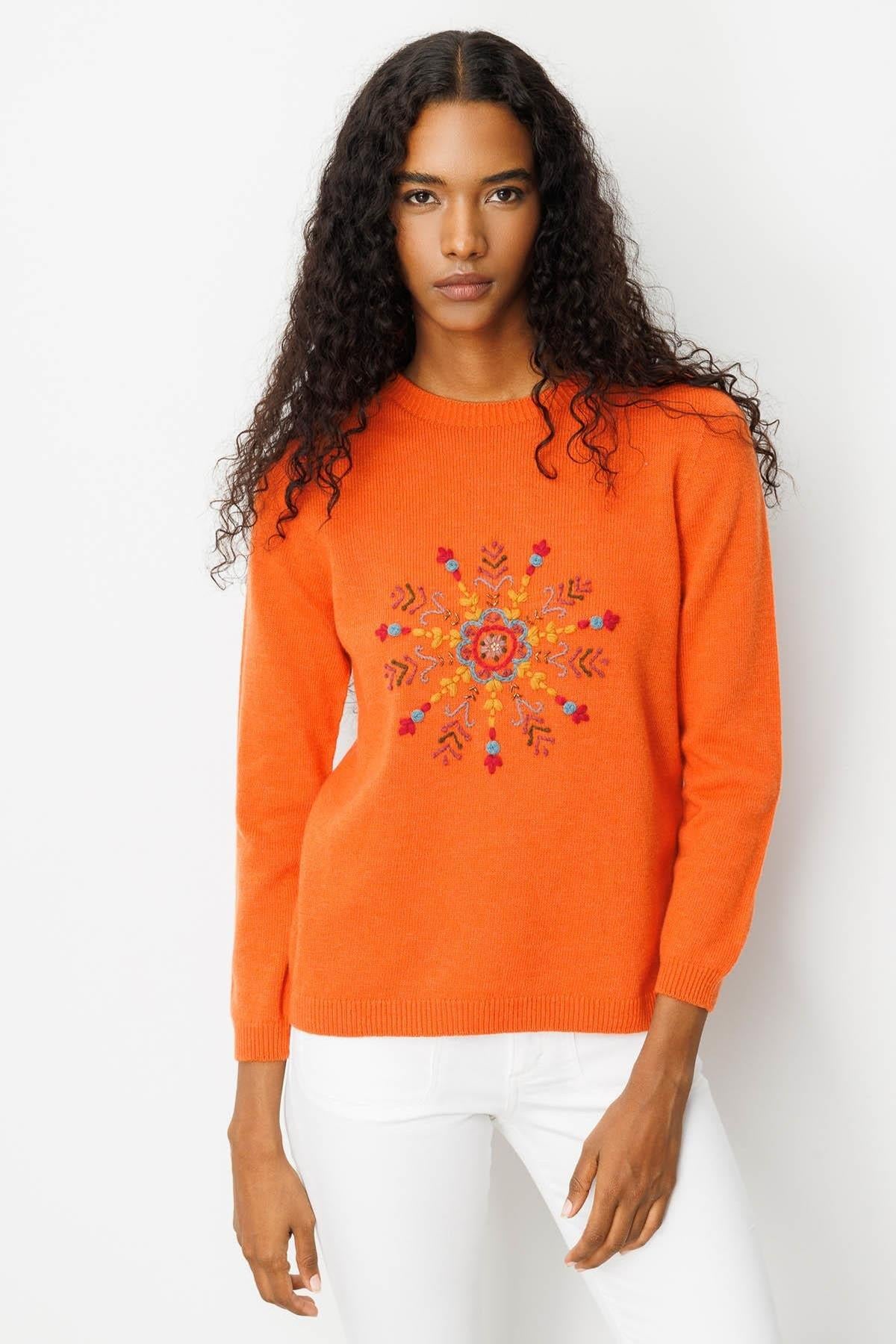 Zero Collar Snowflake Embroidered Sweater