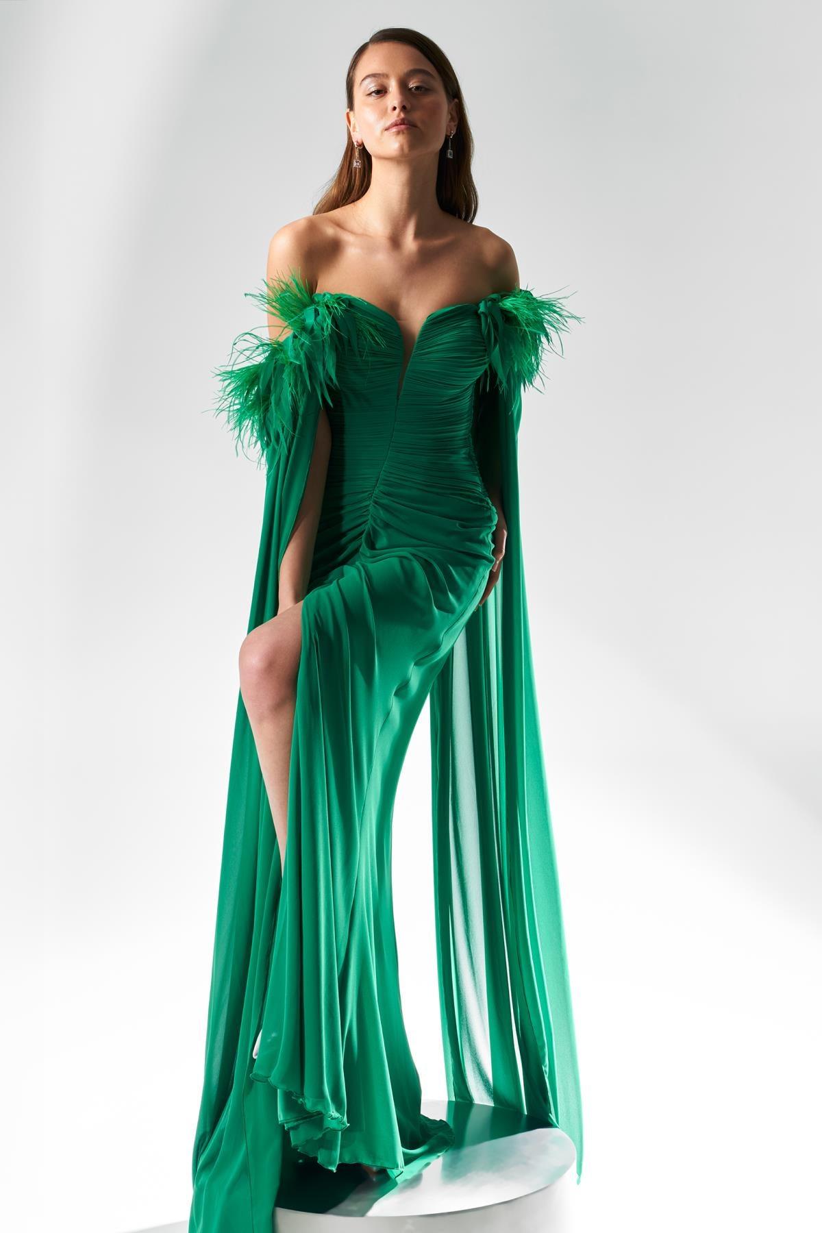 Düşük Omuz Otriş Drapeli Yırtmaçlı Uzun Elbise - Eser Giyim