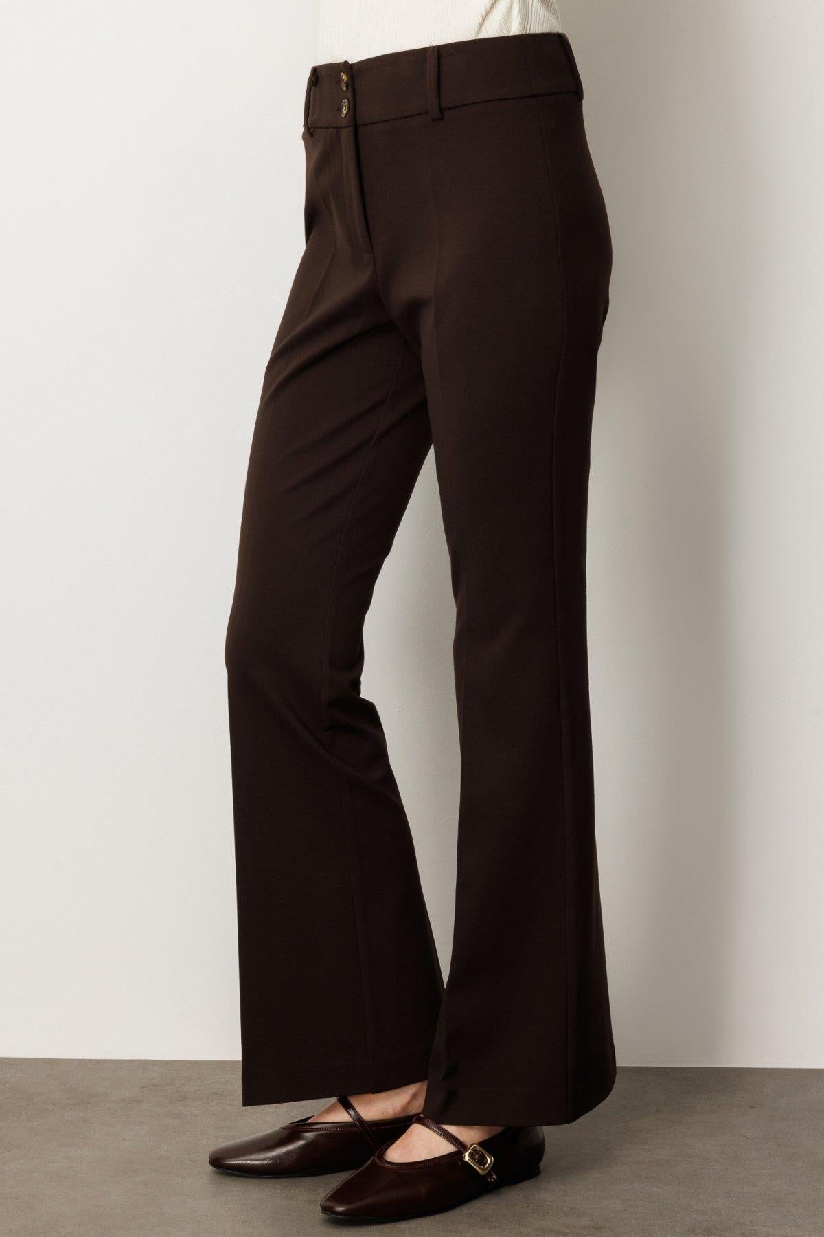 Bell-bottomed Pocketless Trousers