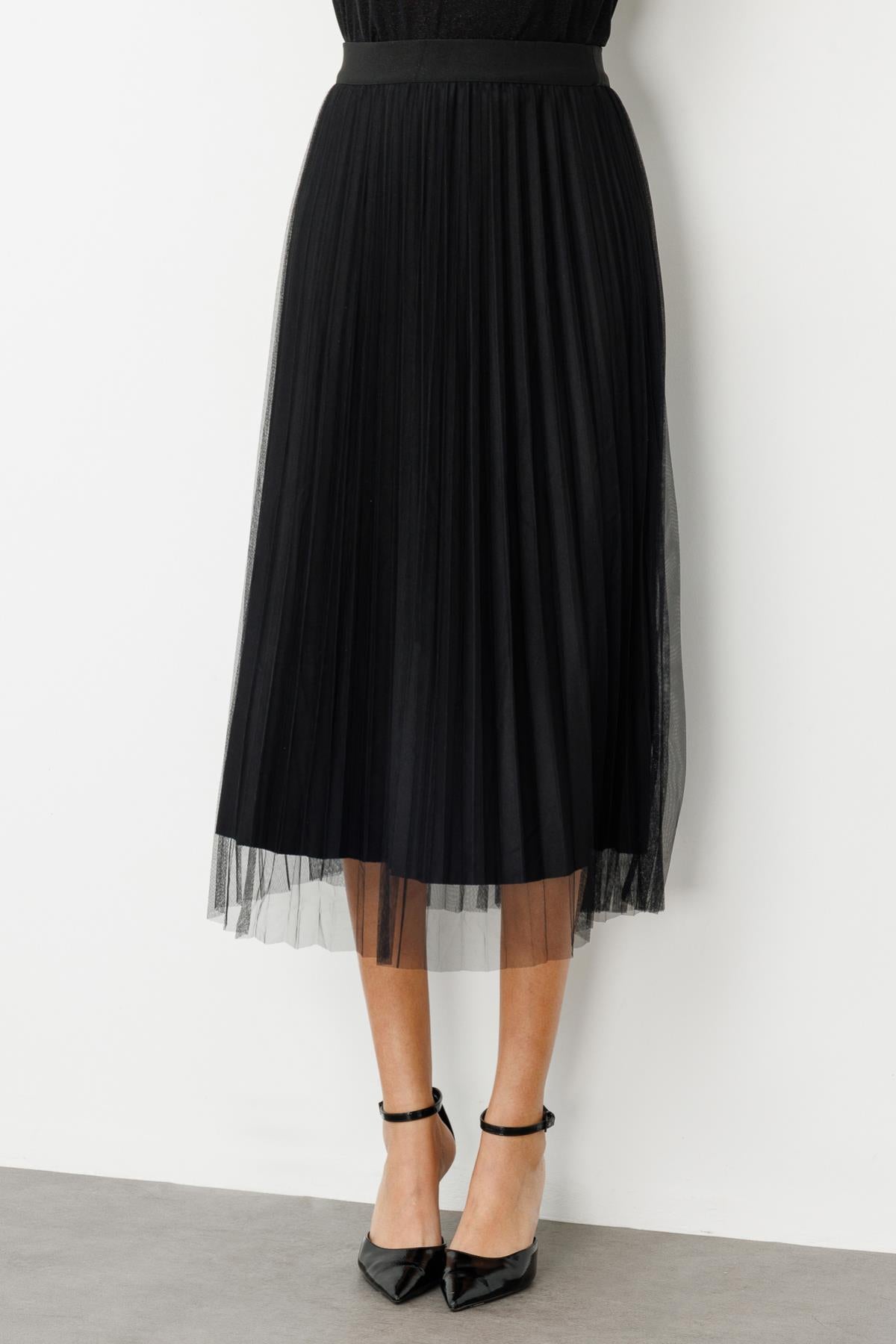 Pilise Tül Detaylı Astarlı Etek