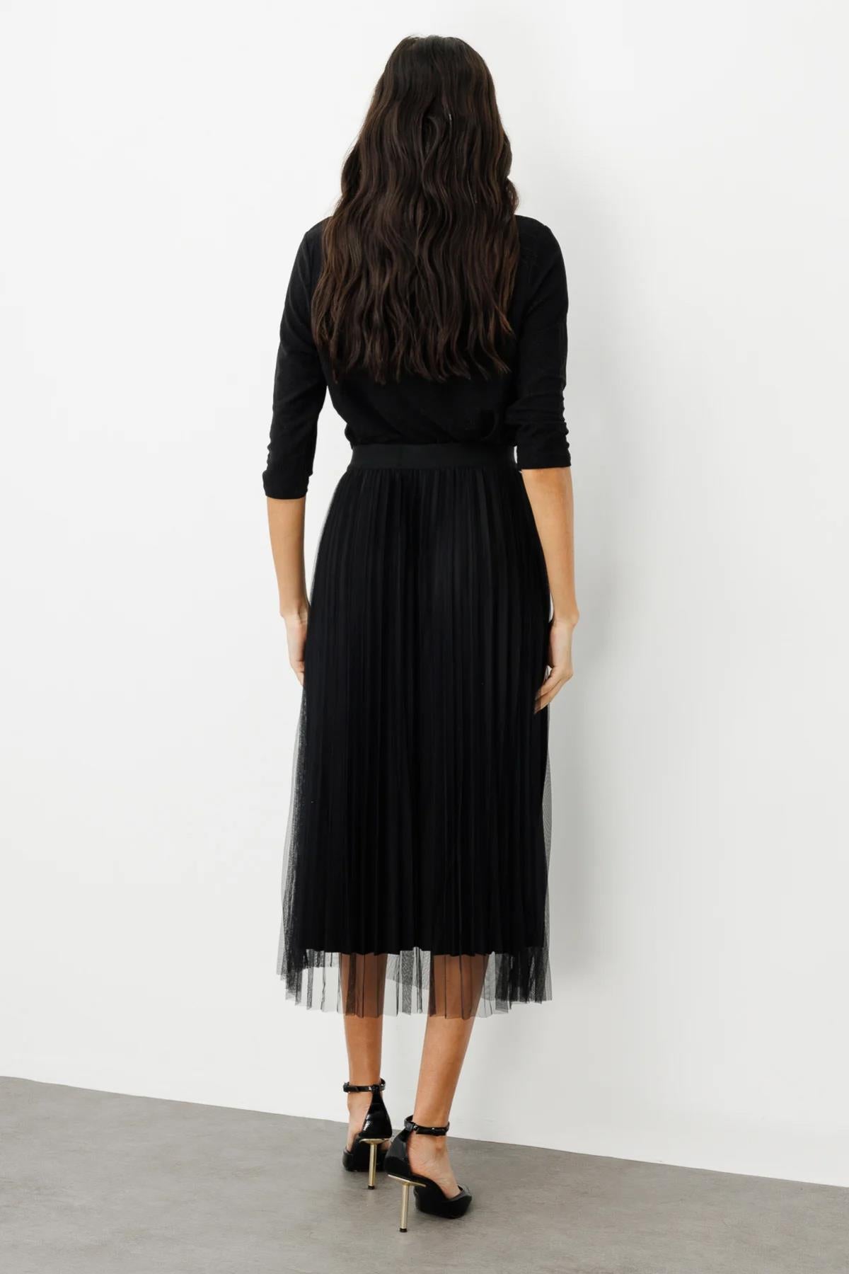 Pilise Tül Detaylı Astarlı Etek