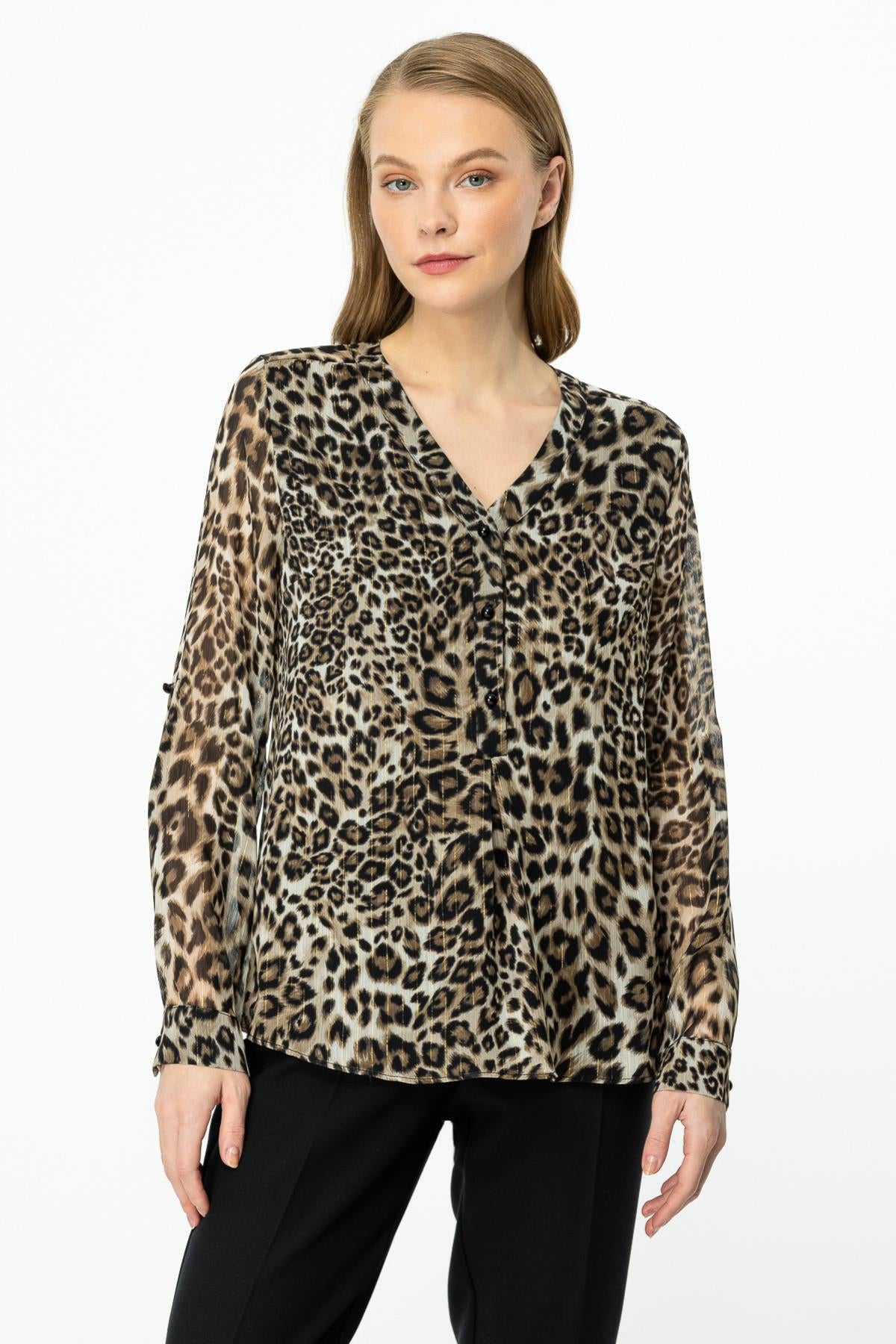 Leopard Patterned Button-down Thin Blouse