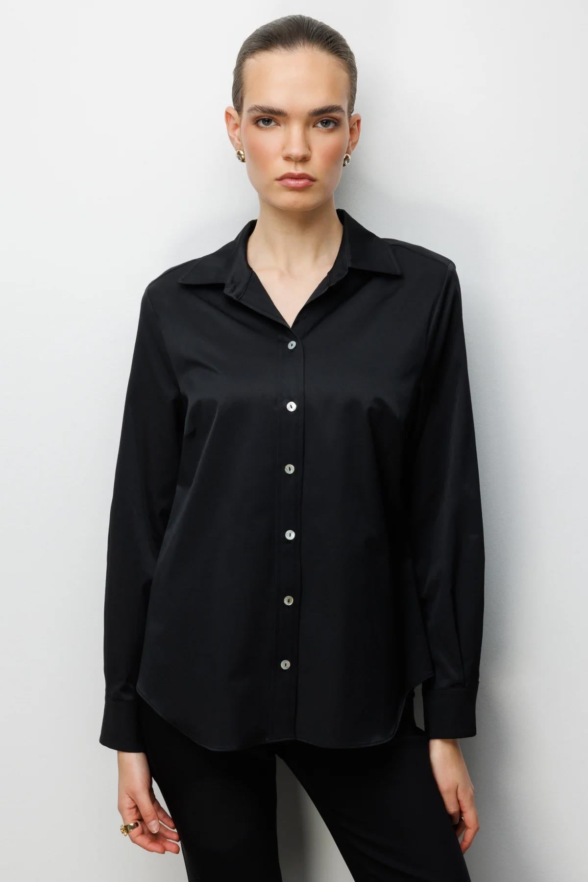 Classic Fit Long-Sleeve Shirt