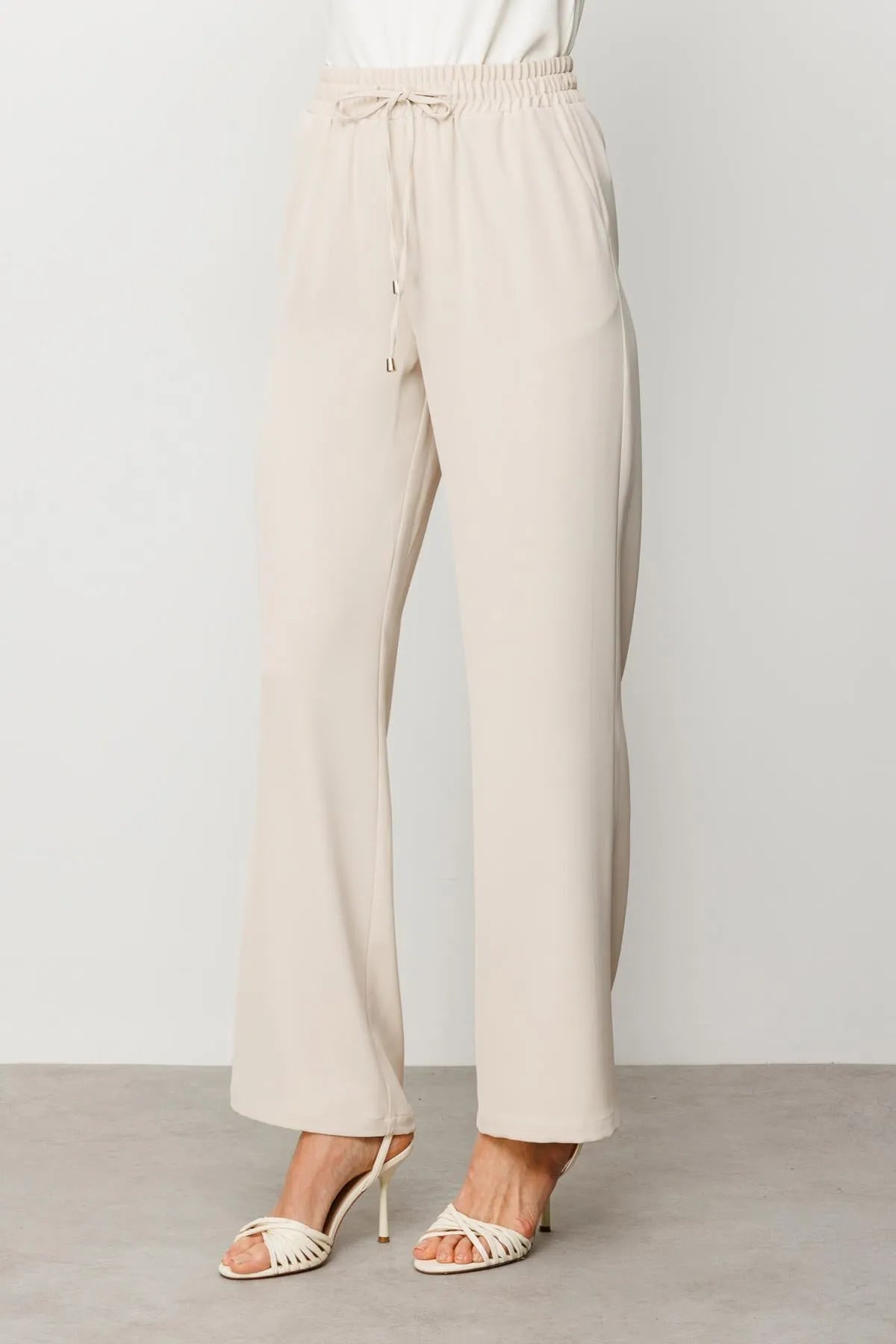 بنطلون كريب واسع الساق