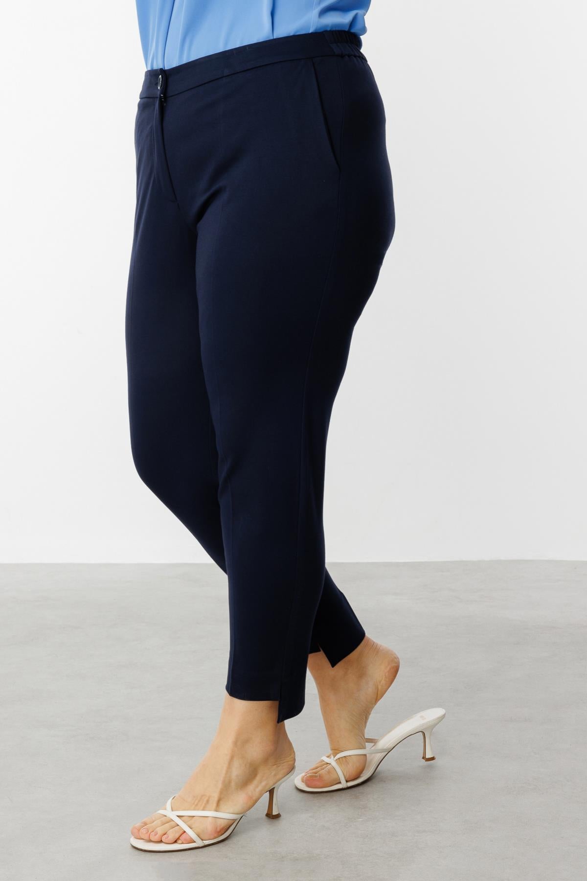 Elastic Waist Skinny Leg Plus Size Trousers