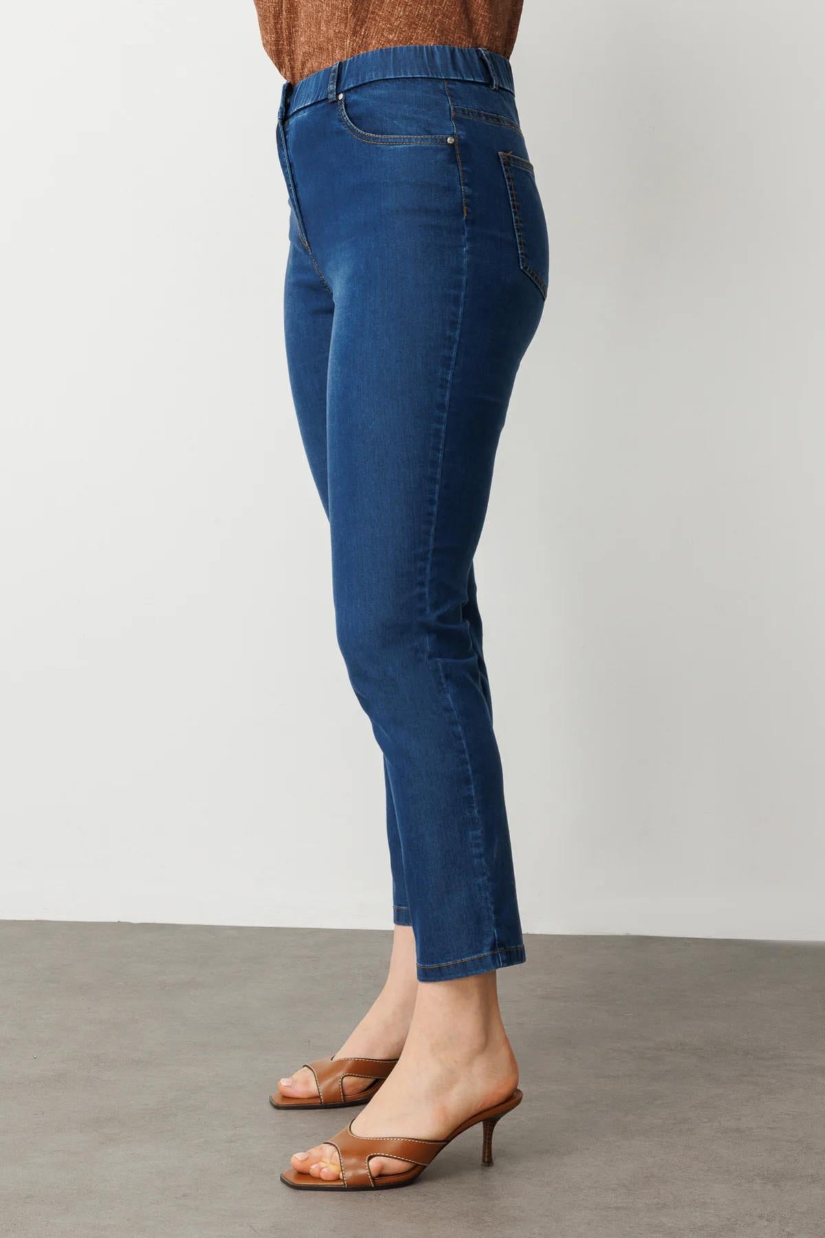 Beli Lastikli Dar Paça Büyük Beden Kot Pantolon