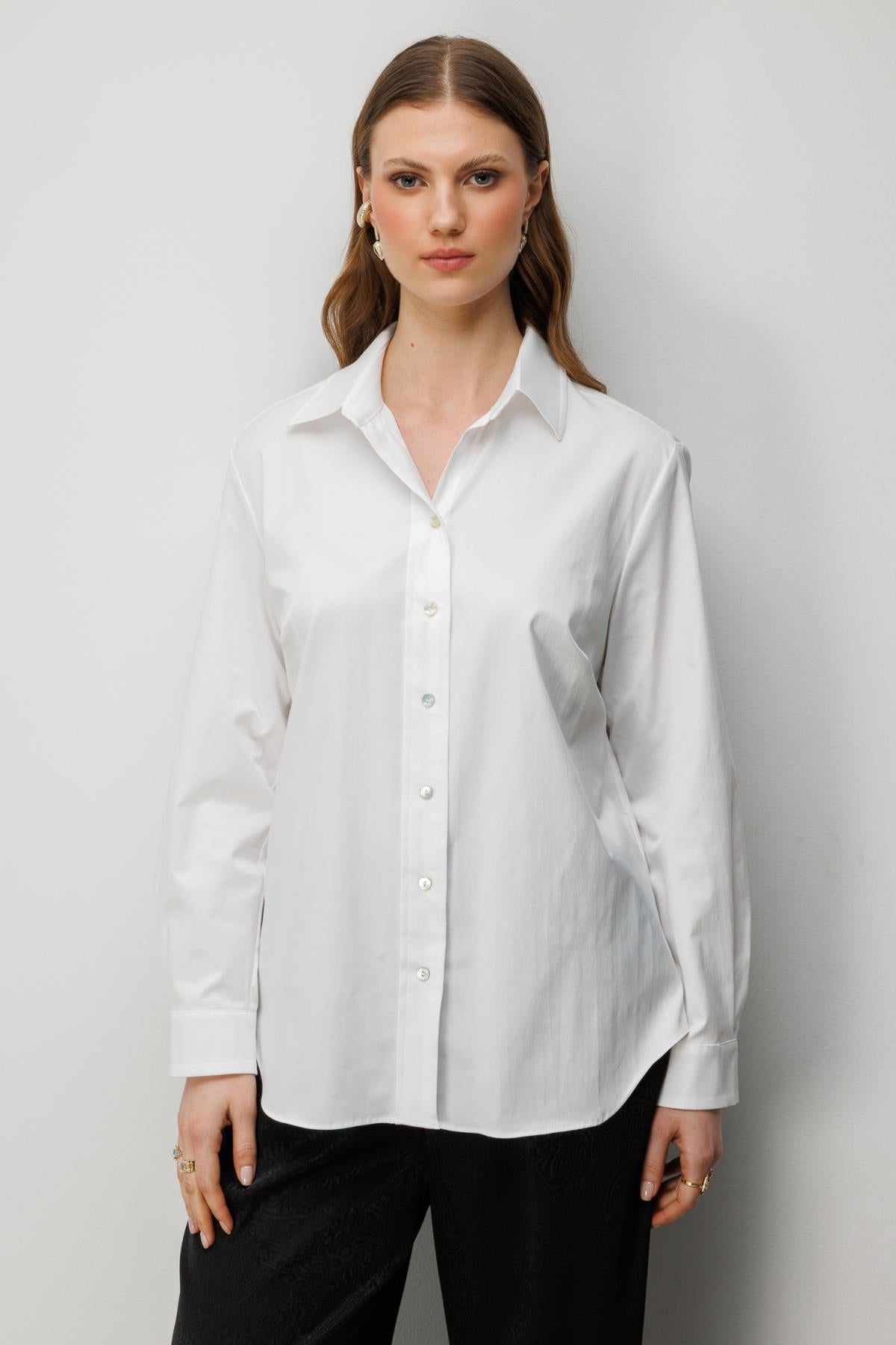 Classic Fit Long-Sleeved Plus Size Shirt